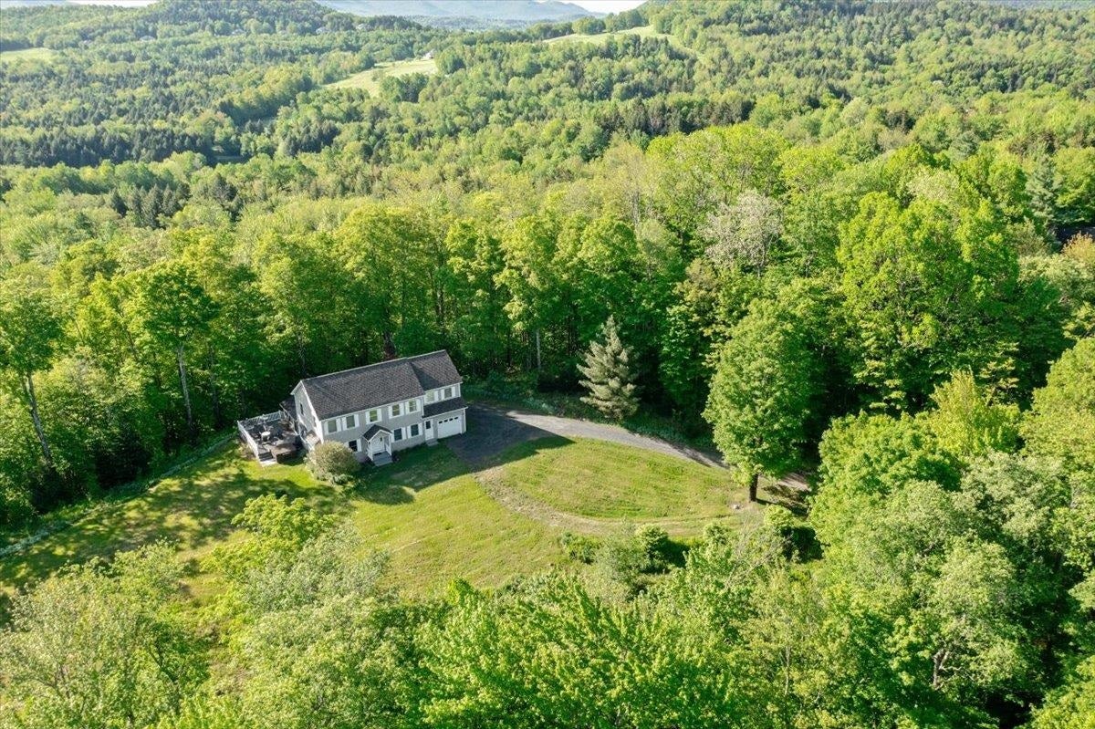 Warren, Vermont, 05674, United States, 5 Bedrooms Bedrooms, ,4 BathroomsBathrooms,Residential,Active,1843881