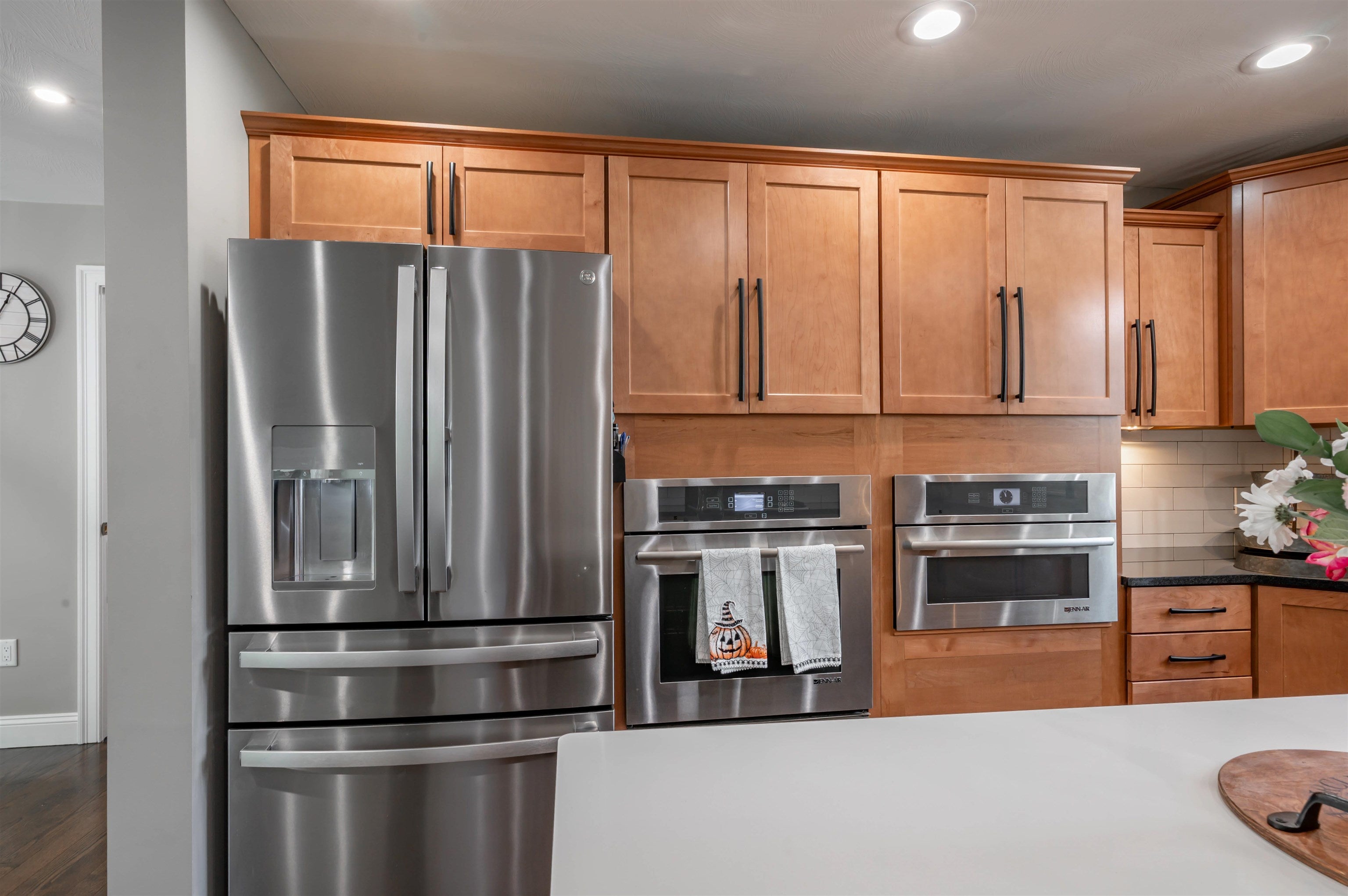 Hollis, New Hampshire, 03049, United States, 4 Bedrooms Bedrooms, ,3 BathroomsBathrooms,Residential,Active,1927665