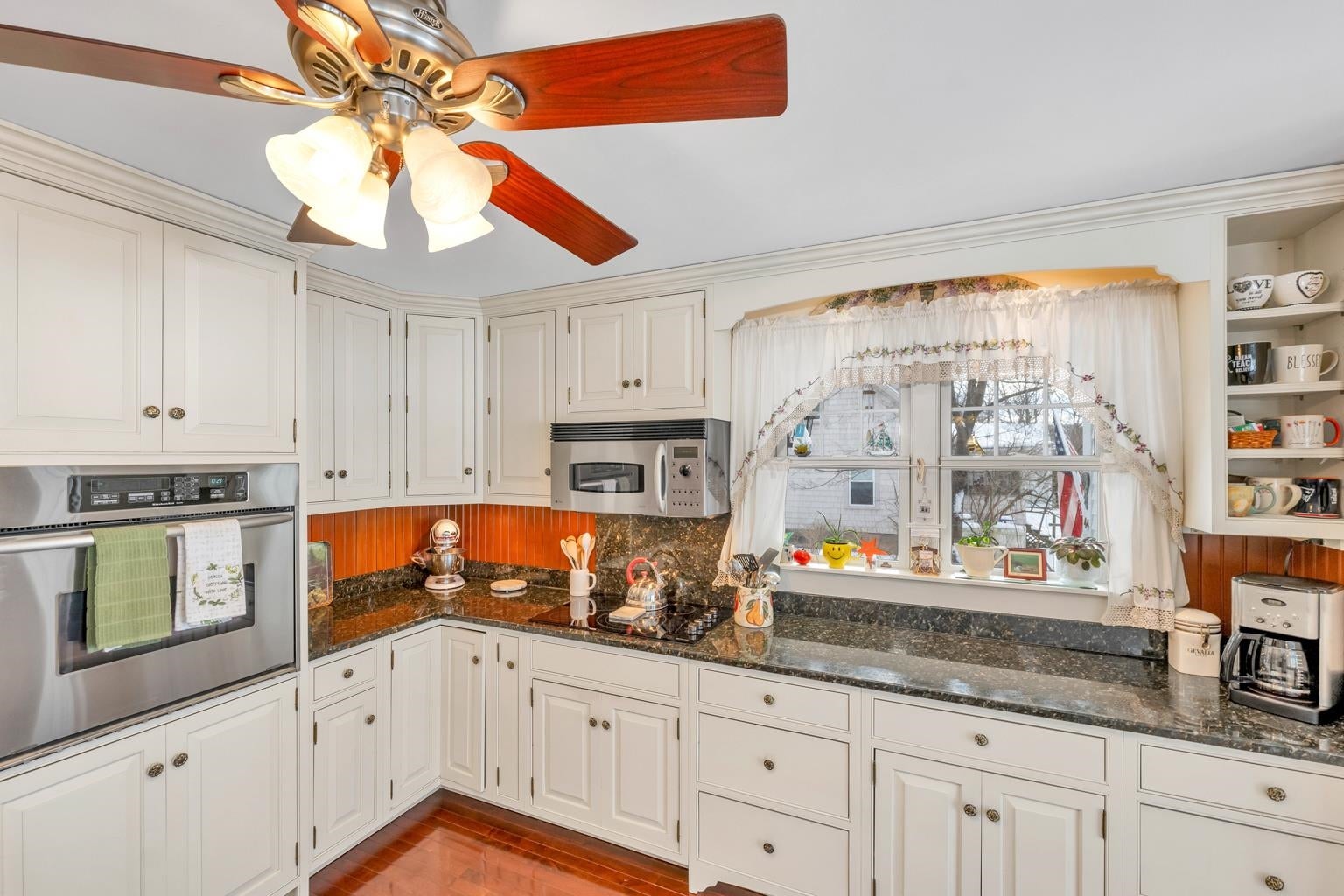 Laconia, New Hampshire, 03246, United States, 4 Bedrooms Bedrooms, ,4 BathroomsBathrooms,Residential,Active,1704917