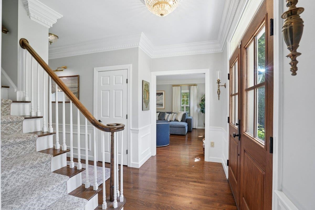 Bedford, New Hampshire, 03110, United States, 5 Bedrooms Bedrooms, ,6 BathroomsBathrooms,Residential,Pending,2051967
