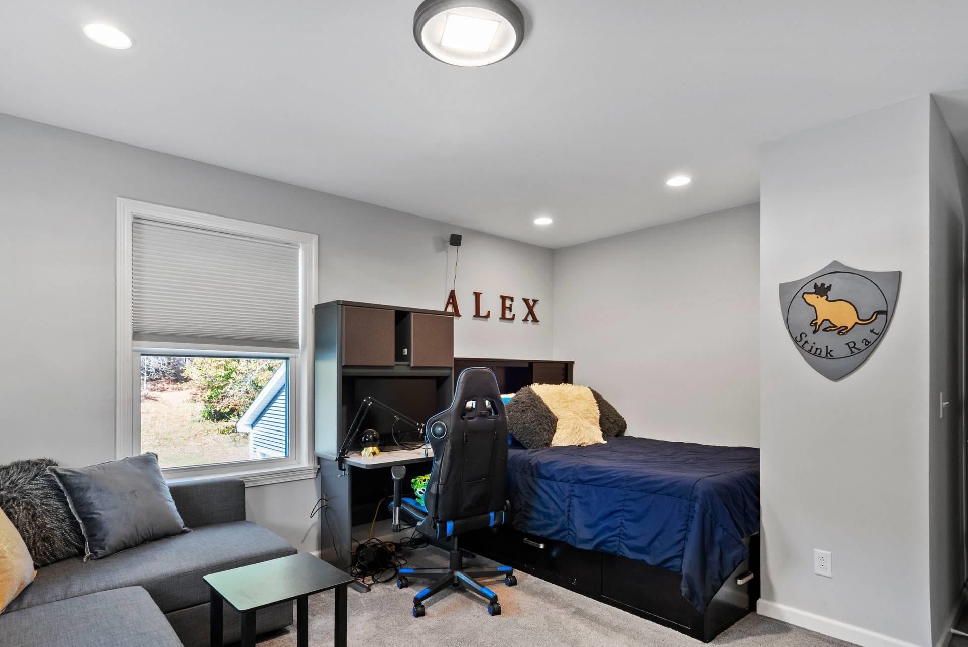 Plainfield, New Hampshire, 03781, United States, 4 Bedrooms Bedrooms, ,4 BathroomsBathrooms,Residential,Active,1966018