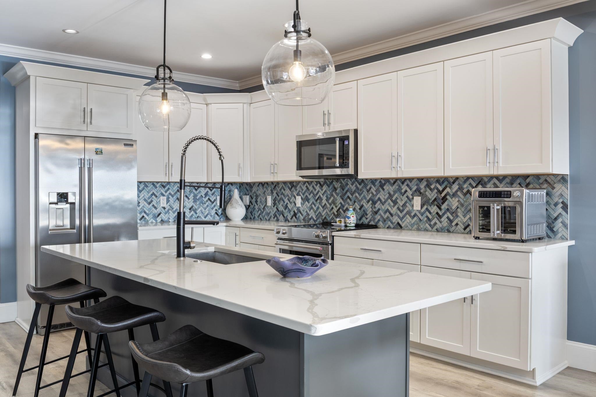 Hampton, New Hampshire, 03842, United States, 2 Bedrooms Bedrooms, ,2 BathroomsBathrooms,Residential,Active,2032384