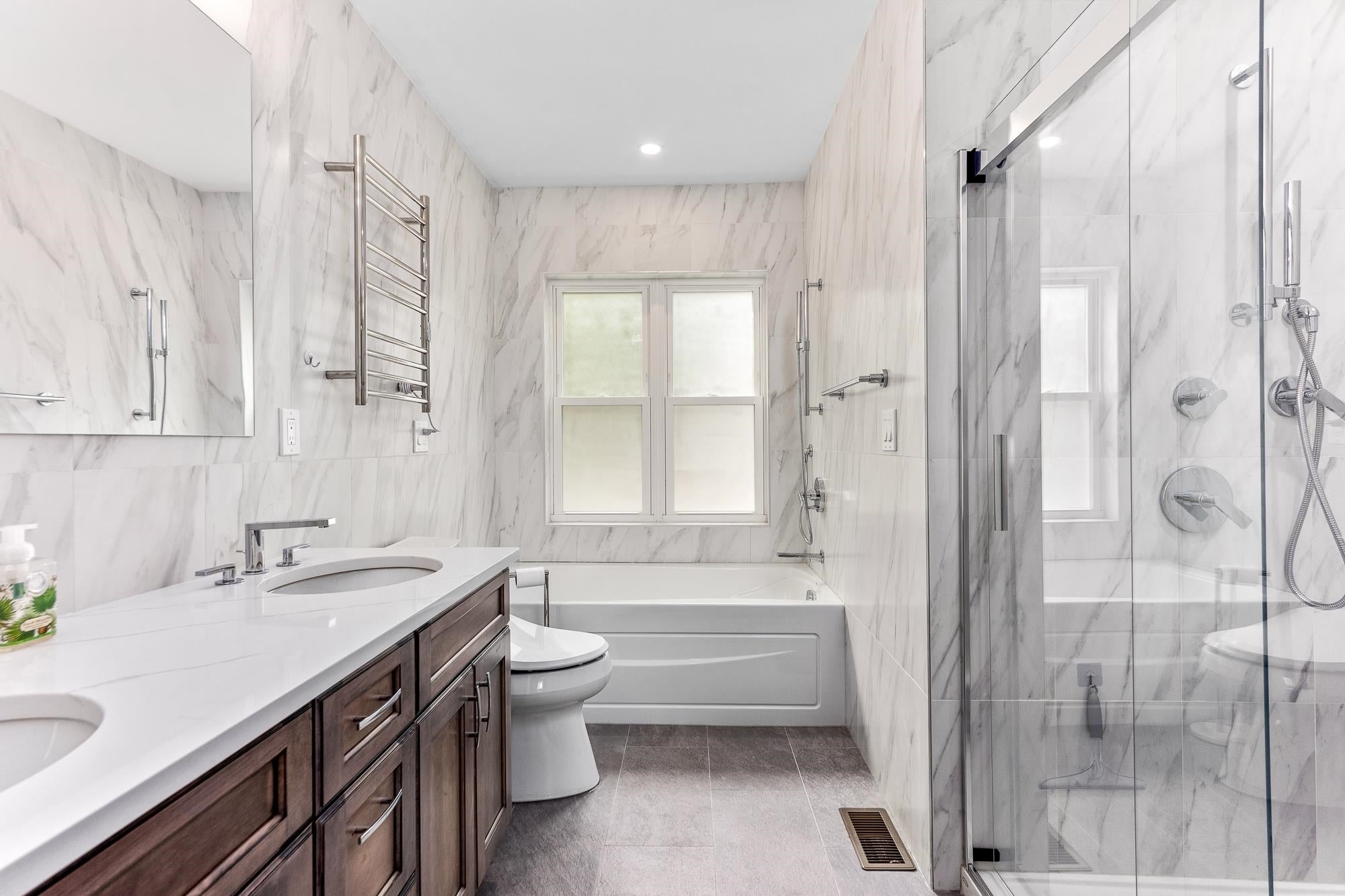 Thornton, New Hampshire, 03285, United States, 5 Bedrooms Bedrooms, ,6 BathroomsBathrooms,Residential,Active,1797970