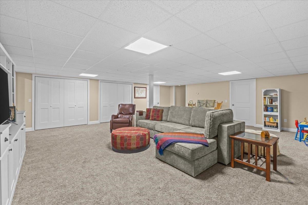 Essex, Vermont, 05452, United States, 4 Bedrooms Bedrooms, ,3 BathroomsBathrooms,Residential,Active,1973542