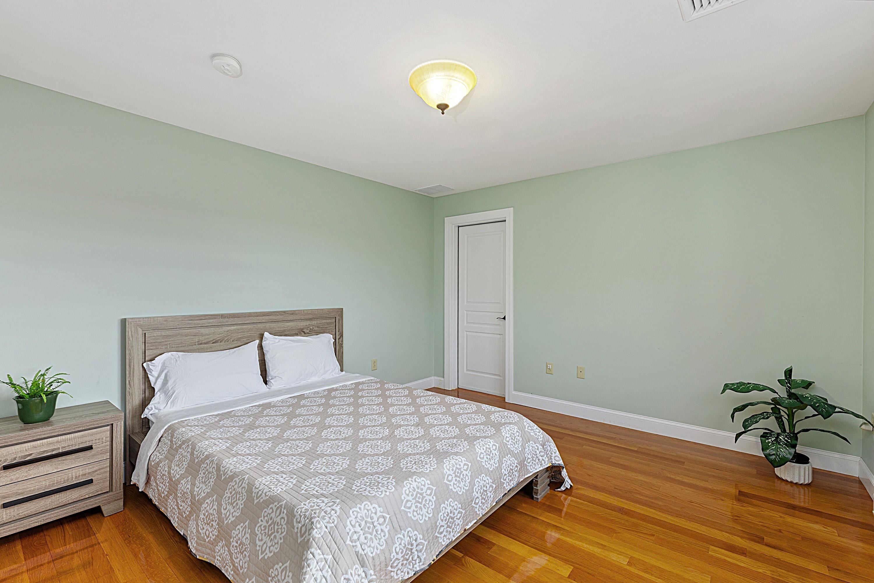 Sullivan, New Hampshire, 03445, United States, 5 Bedrooms Bedrooms, ,4 BathroomsBathrooms,Residential,Active,2052047