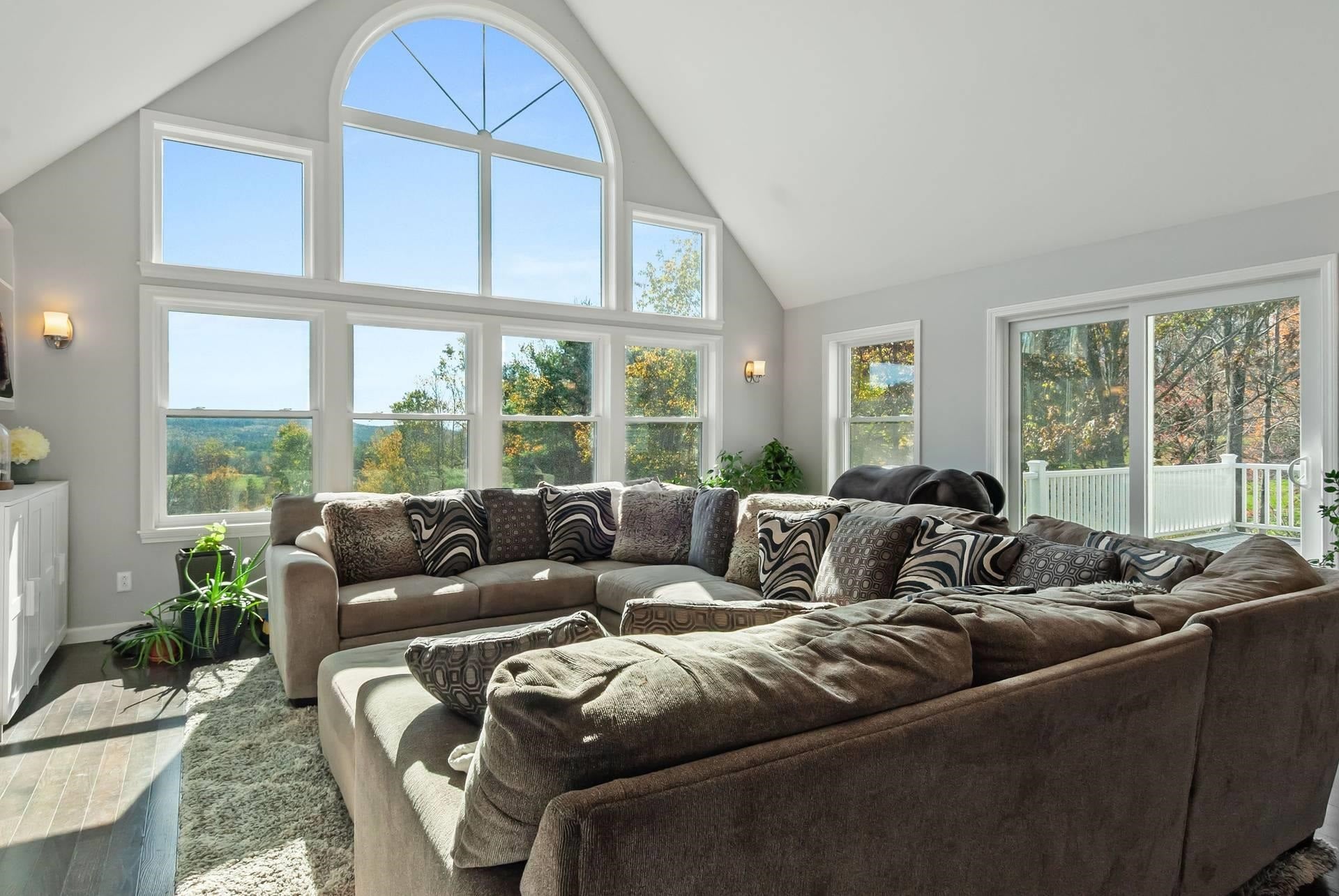 Plainfield, New Hampshire, 03781, United States, 4 Bedrooms Bedrooms, ,4 BathroomsBathrooms,Residential,Active,1966018