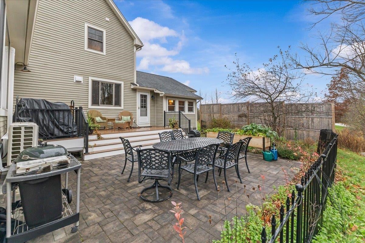 Essex, Vermont, 05452, United States, 4 Bedrooms Bedrooms, ,3 BathroomsBathrooms,Residential,Active,1973542