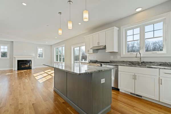 14 BIRCH ST, PORTSMOUTH, NH 03801 - Image 1