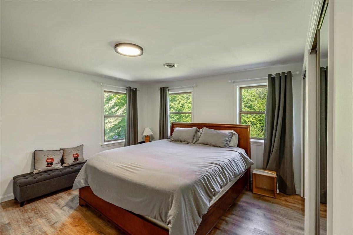 Warren, Vermont, 05674, United States, 5 Bedrooms Bedrooms, ,4 BathroomsBathrooms,Residential,Active,1843881