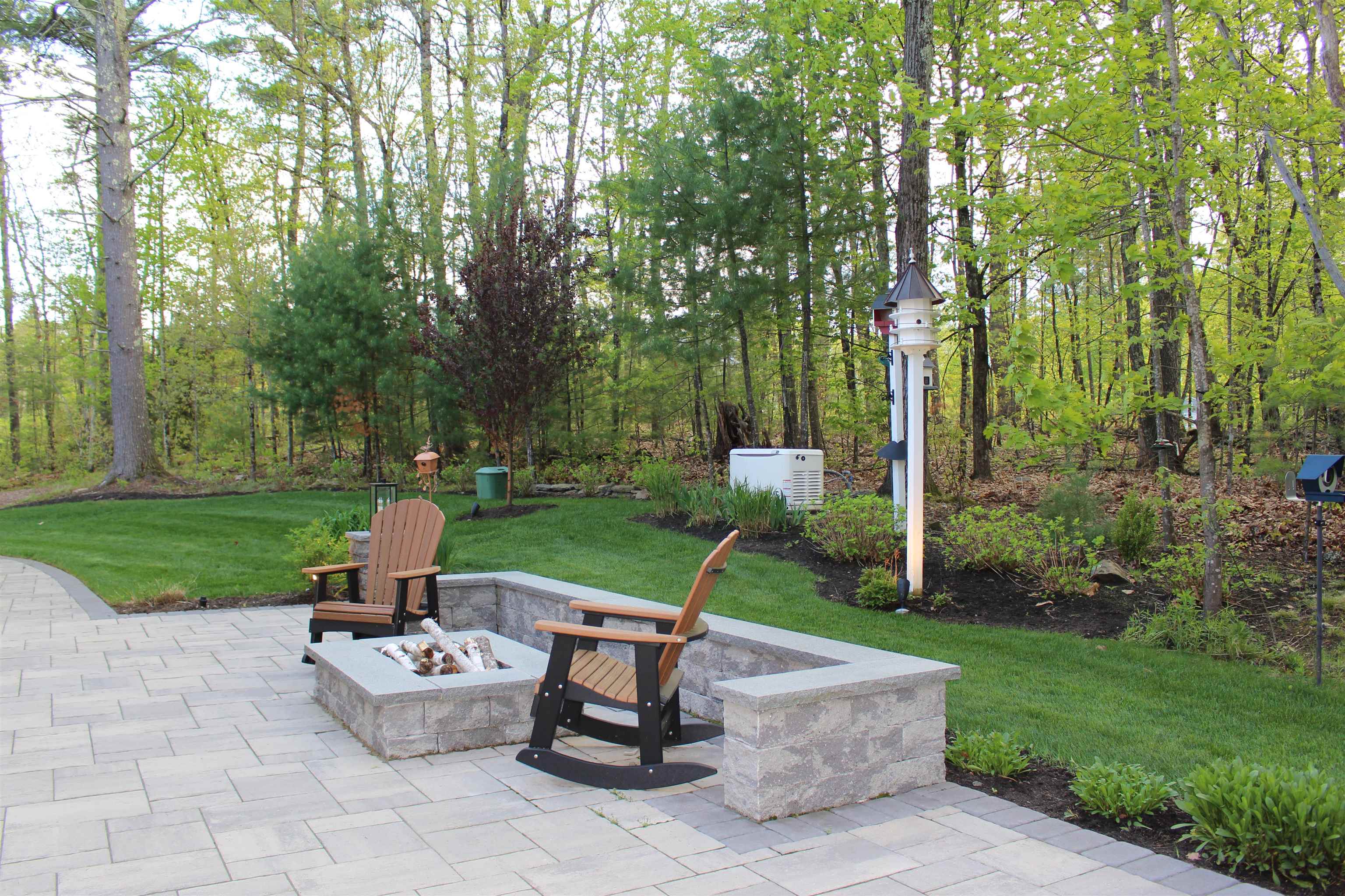 Hollis, New Hampshire, 03049, United States, 4 Bedrooms Bedrooms, ,3 BathroomsBathrooms,Residential,Active,1739736