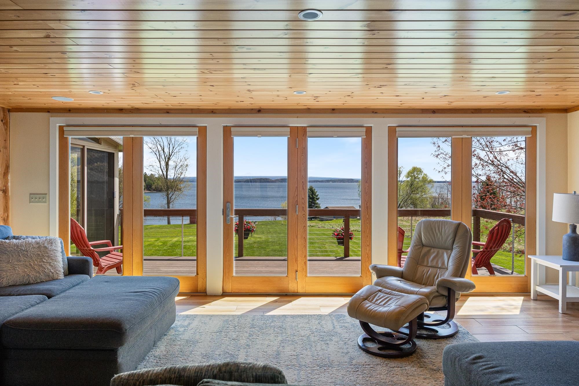 South Hero, Vermont, 05486, United States, 3 Bedrooms Bedrooms, ,5 BathroomsBathrooms,Residential,Active,2045566