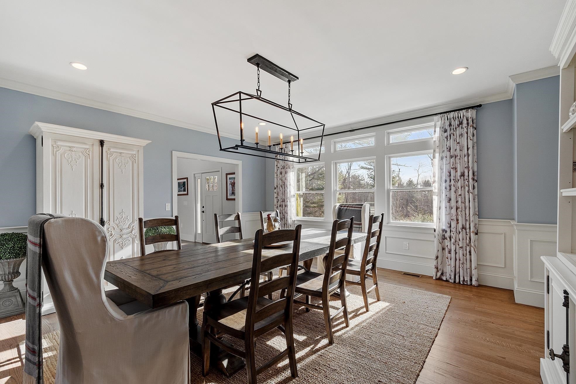 Hollis, New Hampshire, 03049, United States, 4 Bedrooms Bedrooms, ,3 BathroomsBathrooms,Residential,Active,1739736