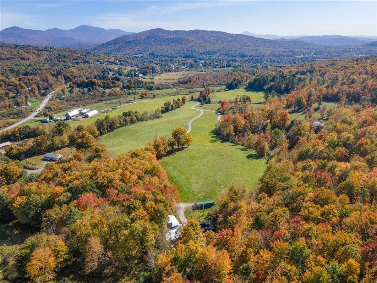 Underhill, Vermont, 05489, United States, ,3 BathroomsBathrooms,Residential,Pending,1702625