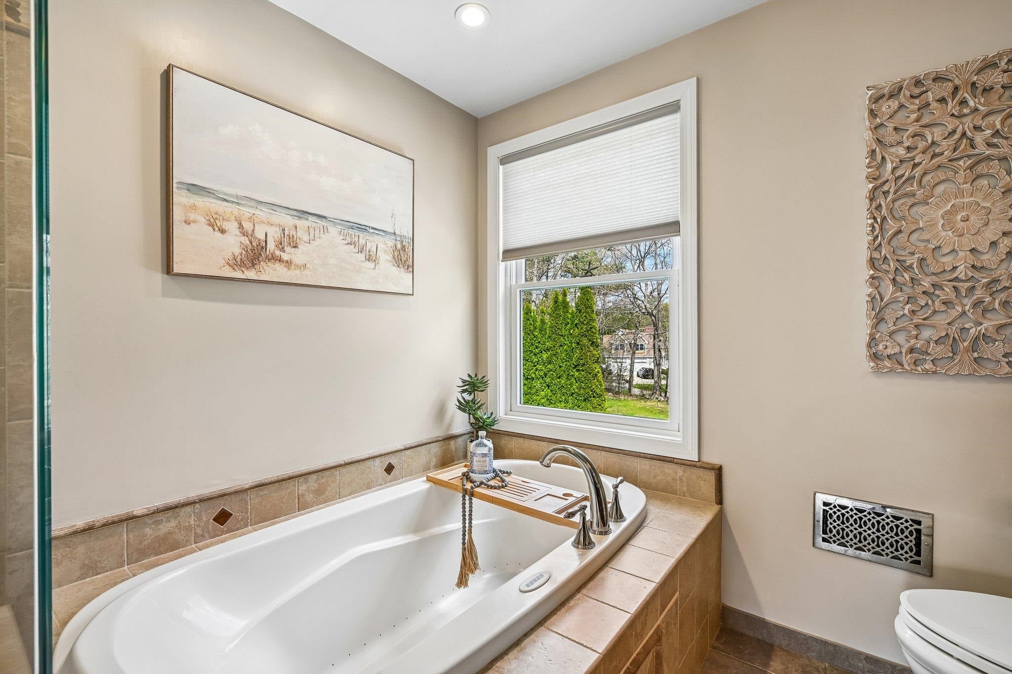 Windham, New Hampshire, 03087, United States, 4 Bedrooms Bedrooms, ,3 BathroomsBathrooms,Residential,Active,2044185