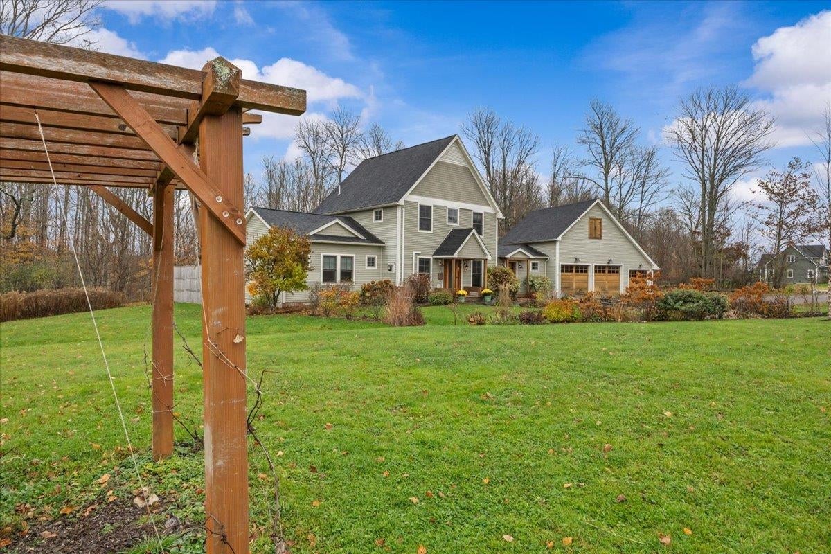 Essex, Vermont, 05452, United States, 4 Bedrooms Bedrooms, ,3 BathroomsBathrooms,Residential,Active,1973542