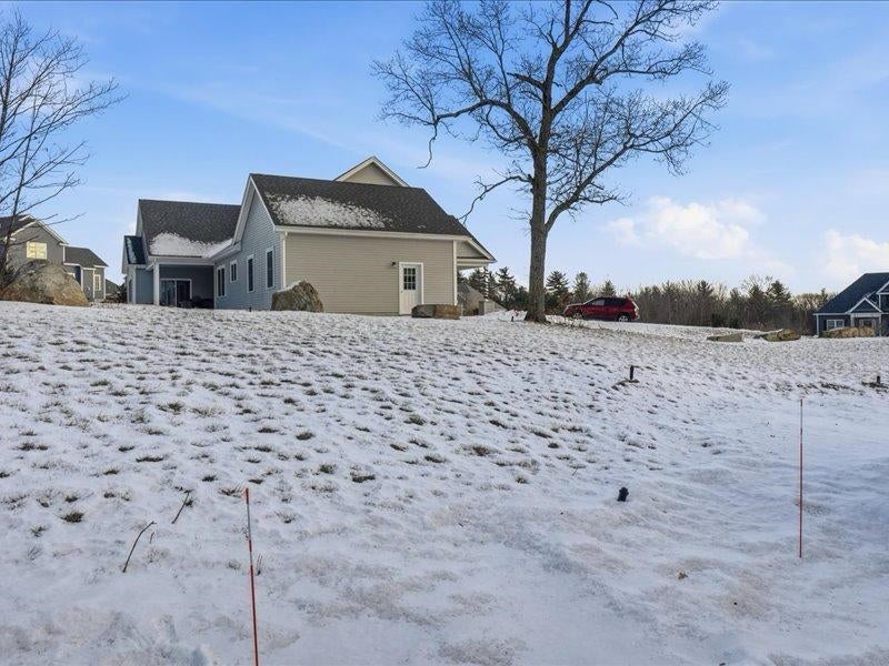 Pelham, New Hampshire, 03076, United States, 3 Bedrooms Bedrooms, ,3 BathroomsBathrooms,Residential,Active,2007950