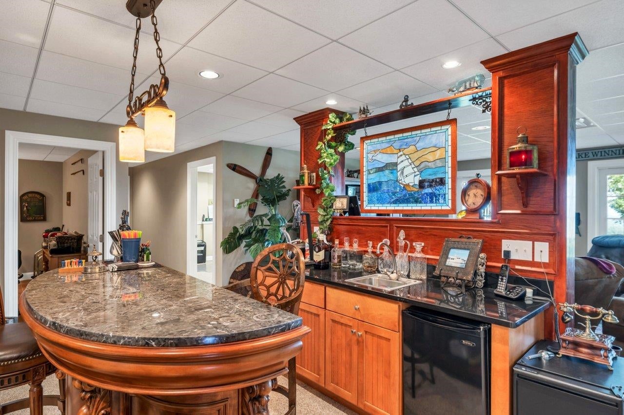 Center Harbor, New Hampshire, 03226, United States, 4 Bedrooms Bedrooms, ,5 BathroomsBathrooms,Residential,Active,1904713