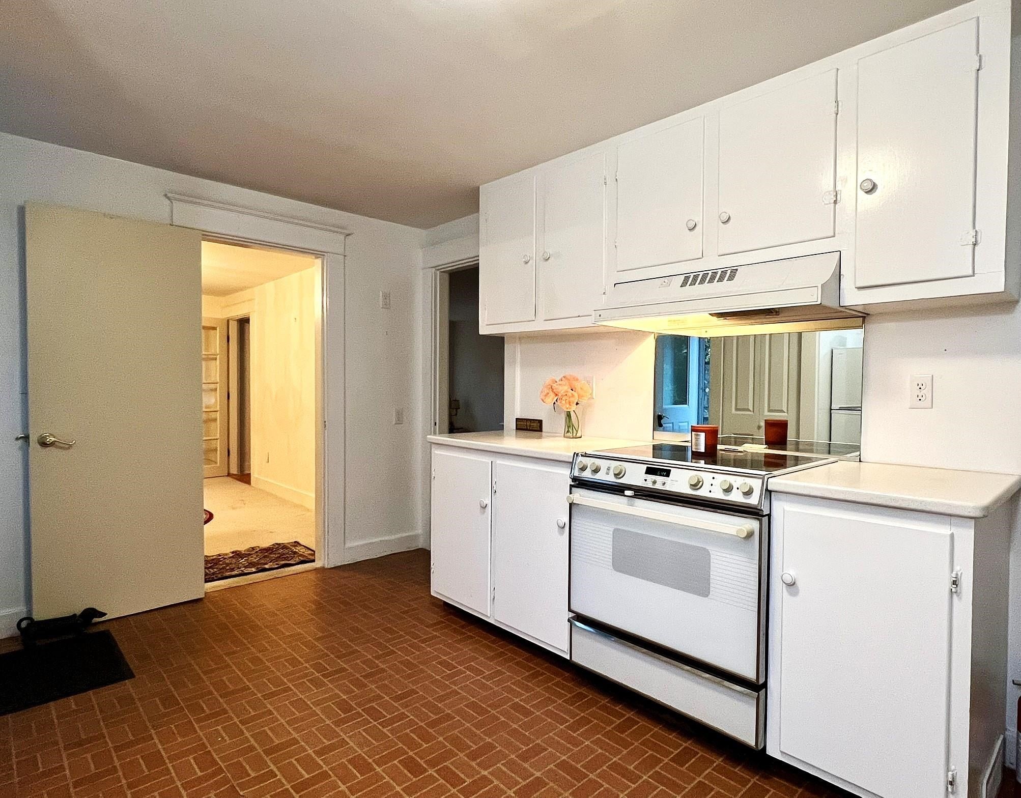 New Castle, New Hampshire, 03854, United States, 2 Bedrooms Bedrooms, ,2 BathroomsBathrooms,Residential,Active,1969685