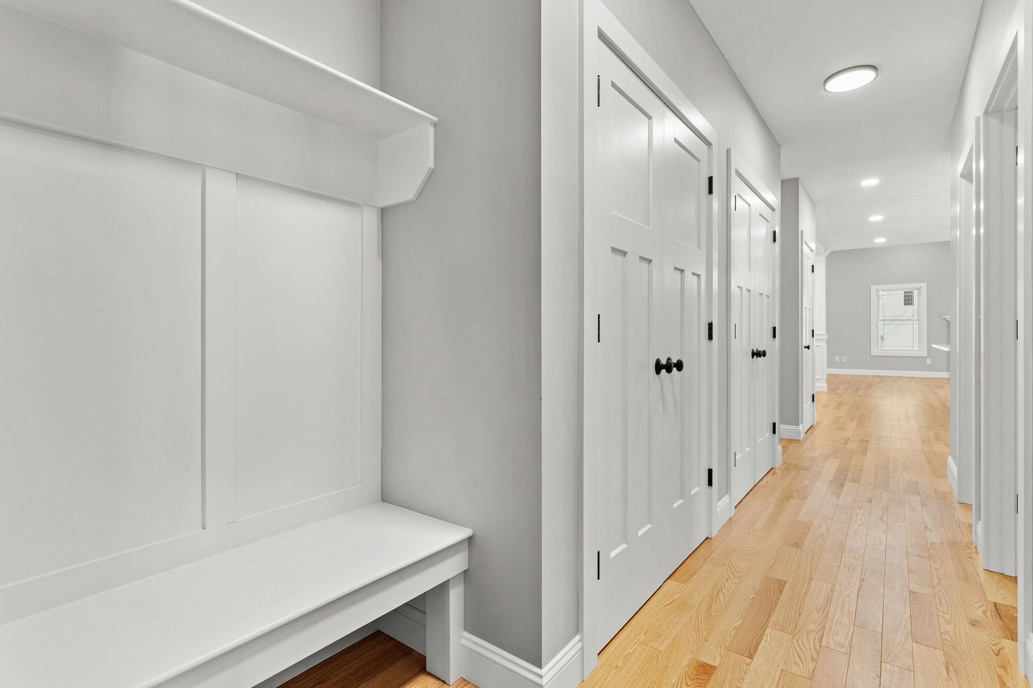 Auburn, New Hampshire, 03032, United States, 4 Bedrooms Bedrooms, ,4 BathroomsBathrooms,Residential,Active,2001063