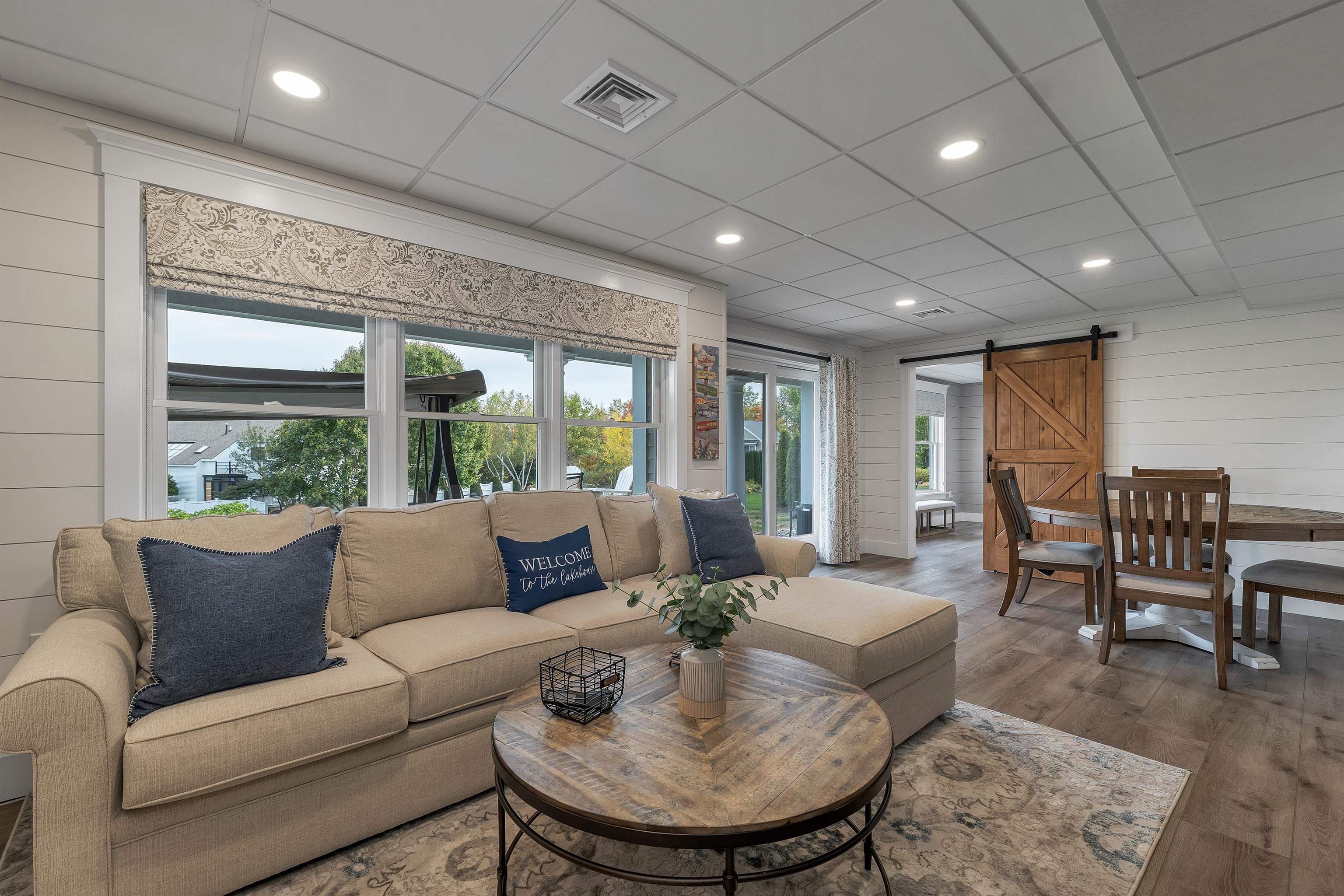 Laconia, New Hampshire, 03246, United States, 5 Bedrooms Bedrooms, ,4 BathroomsBathrooms,Residential,Active,1964500