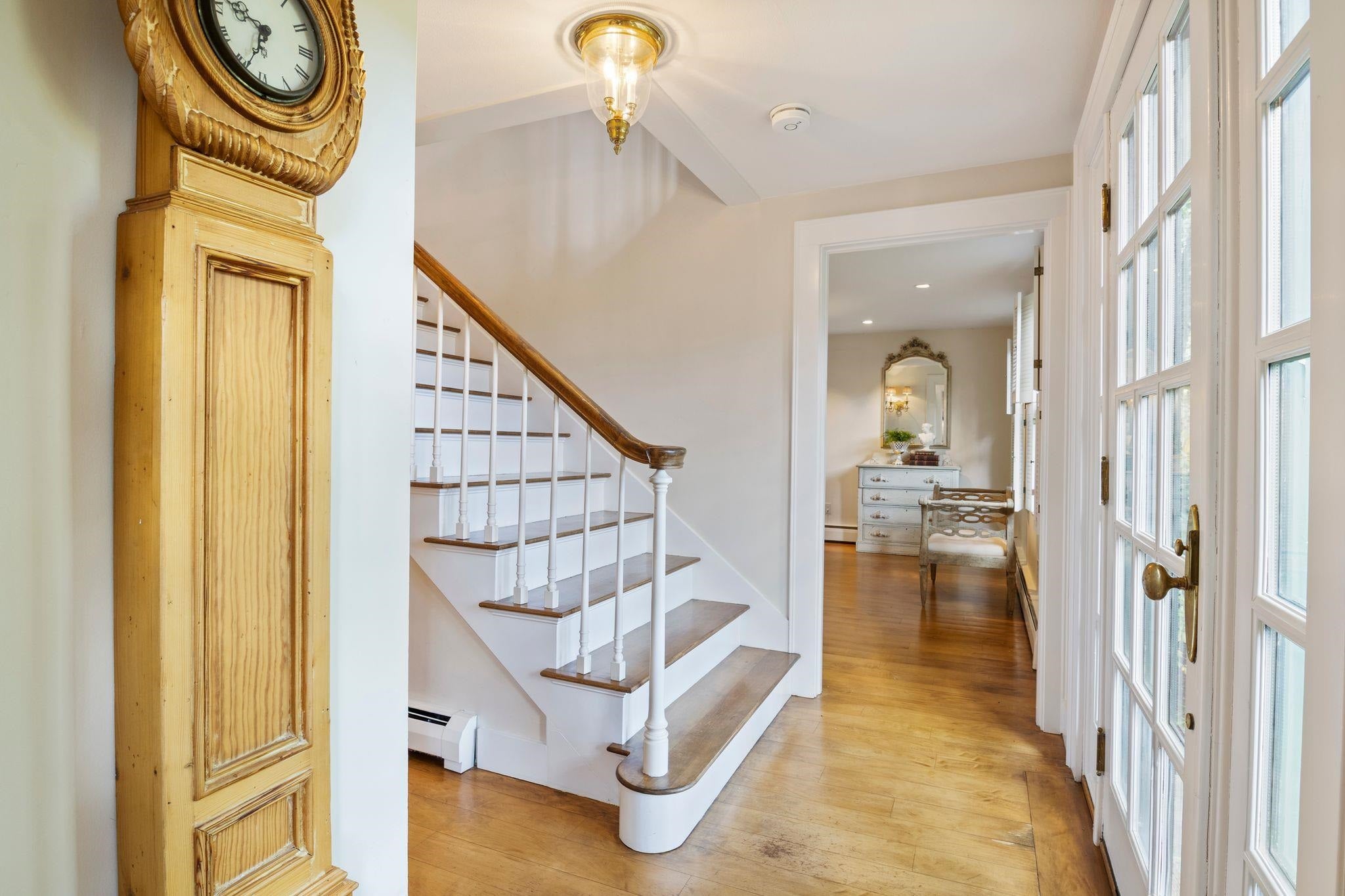 Hampton Falls, New Hampshire, 03844, United States, 4 Bedrooms Bedrooms, ,4 BathroomsBathrooms,Residential,Pending,2006809