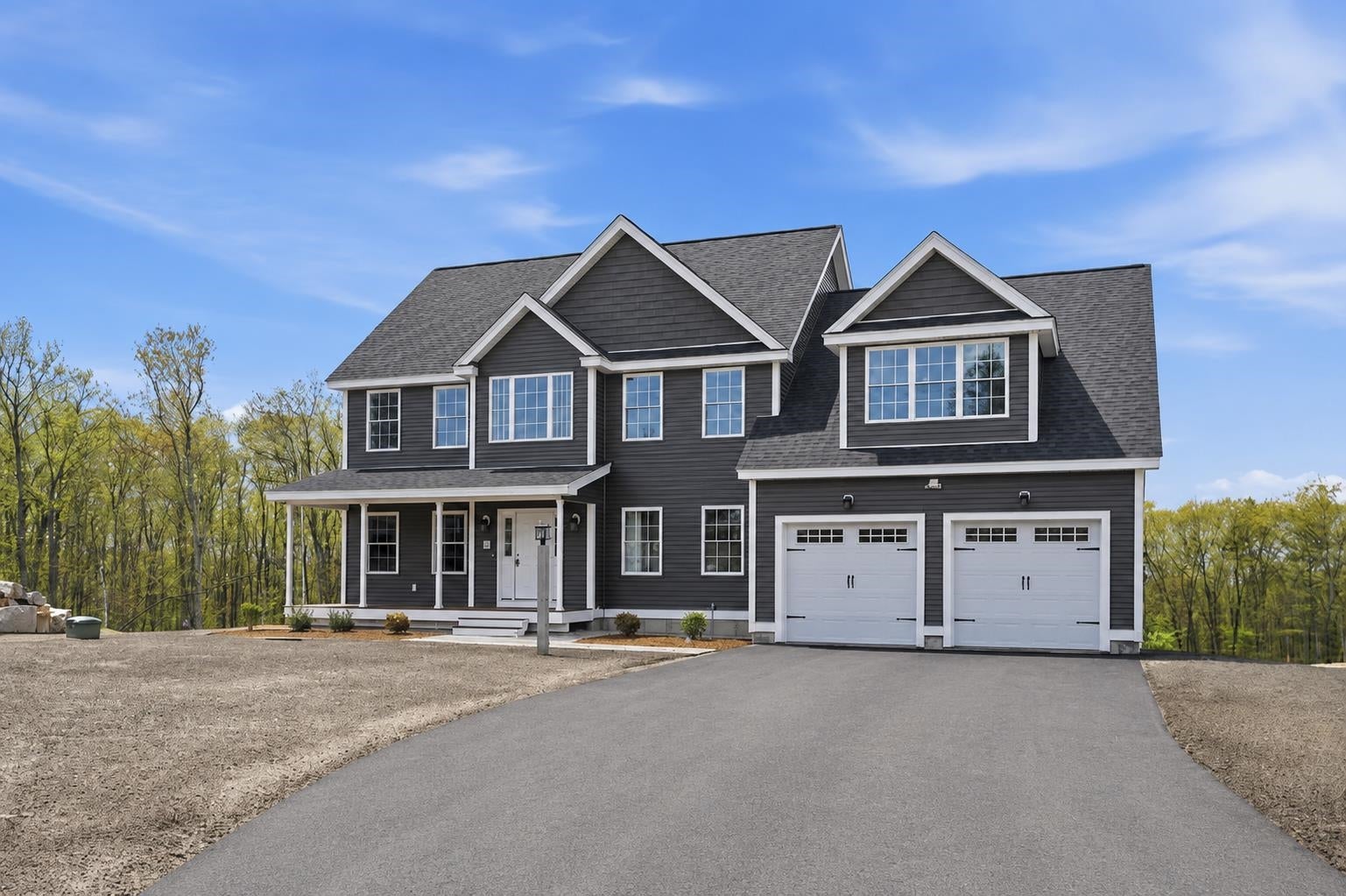Derry, New Hampshire, 03038, United States, 4 Bedrooms Bedrooms, ,3 BathroomsBathrooms,Residential,Active,1992291