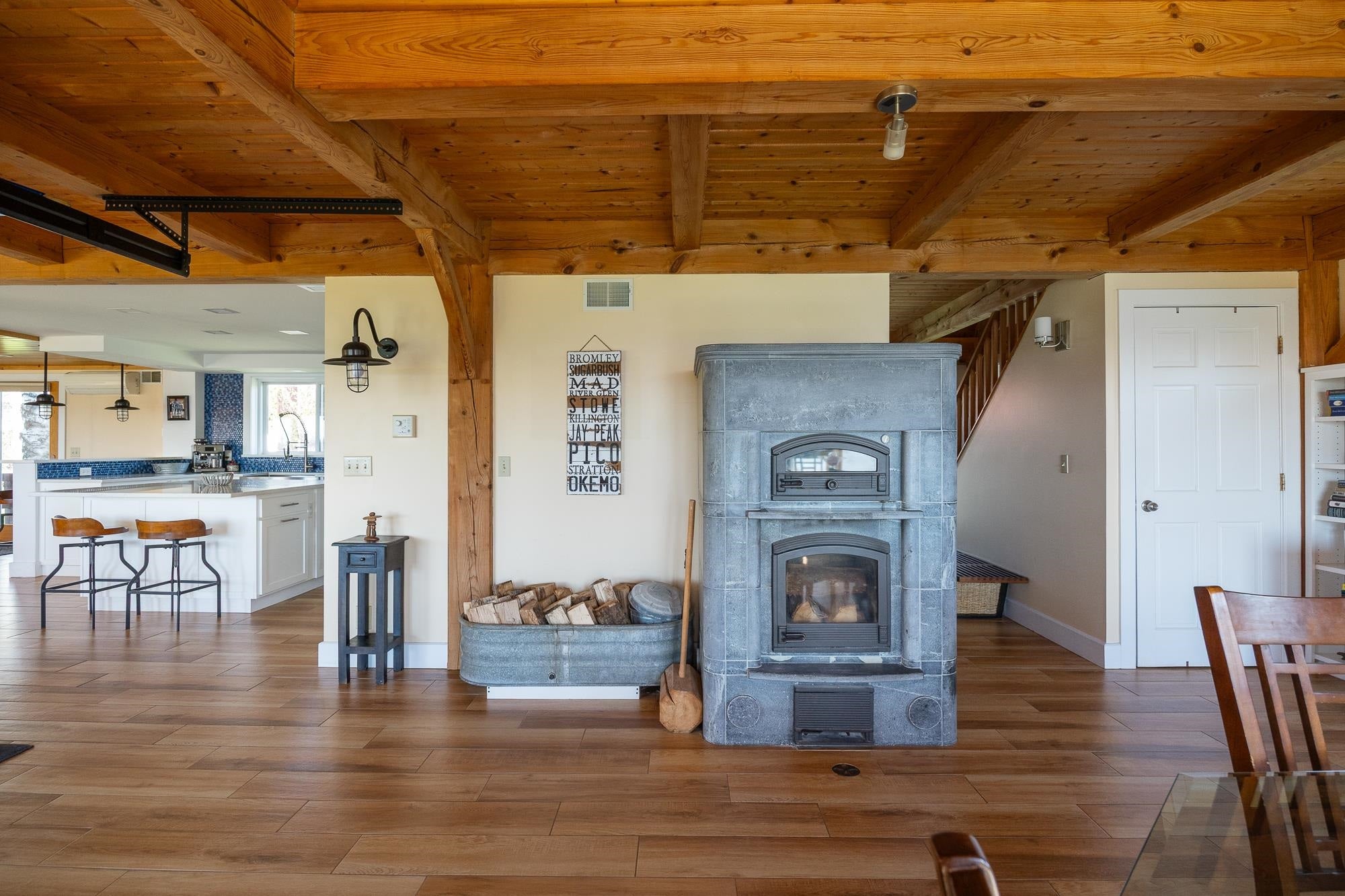South Hero, Vermont, 05486, United States, 3 Bedrooms Bedrooms, ,5 BathroomsBathrooms,Residential,Active,2045566