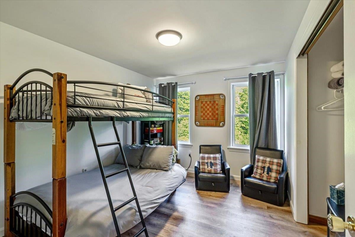 Warren, Vermont, 05674, United States, 5 Bedrooms Bedrooms, ,4 BathroomsBathrooms,Residential,Active,1843881