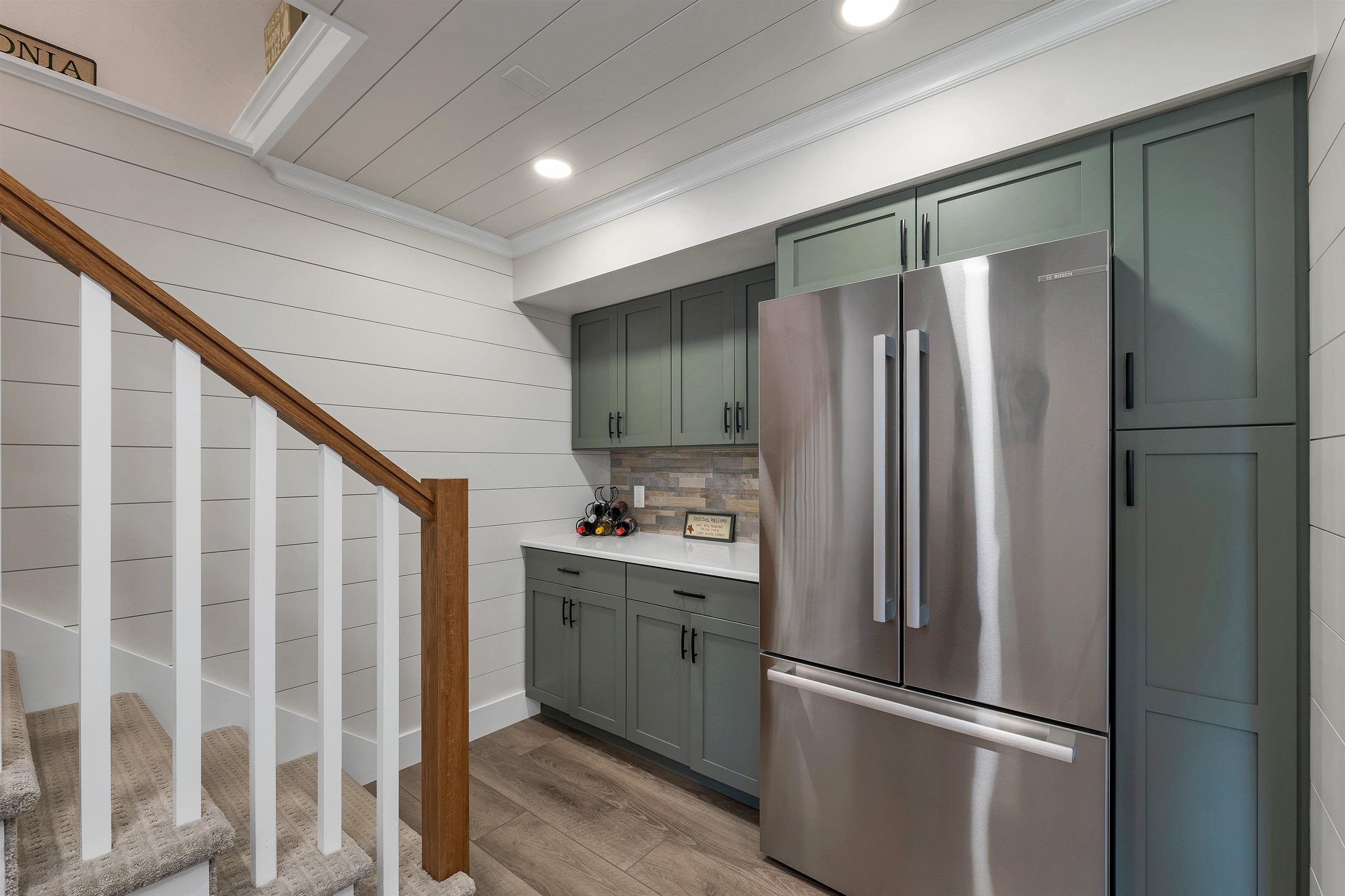 Laconia, New Hampshire, 03246, United States, 5 Bedrooms Bedrooms, ,4 BathroomsBathrooms,Residential,Active,1964500