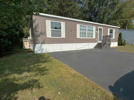 117 MORWAYS PARK, CHARLESTOWN, NH 03603 - Image 1