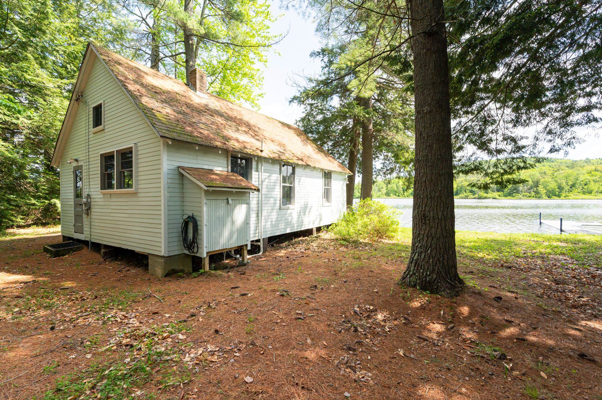Meredith, New Hampshire, 03253, United States, 3 Bedrooms Bedrooms, ,2 BathroomsBathrooms,Residential,Active,1849489