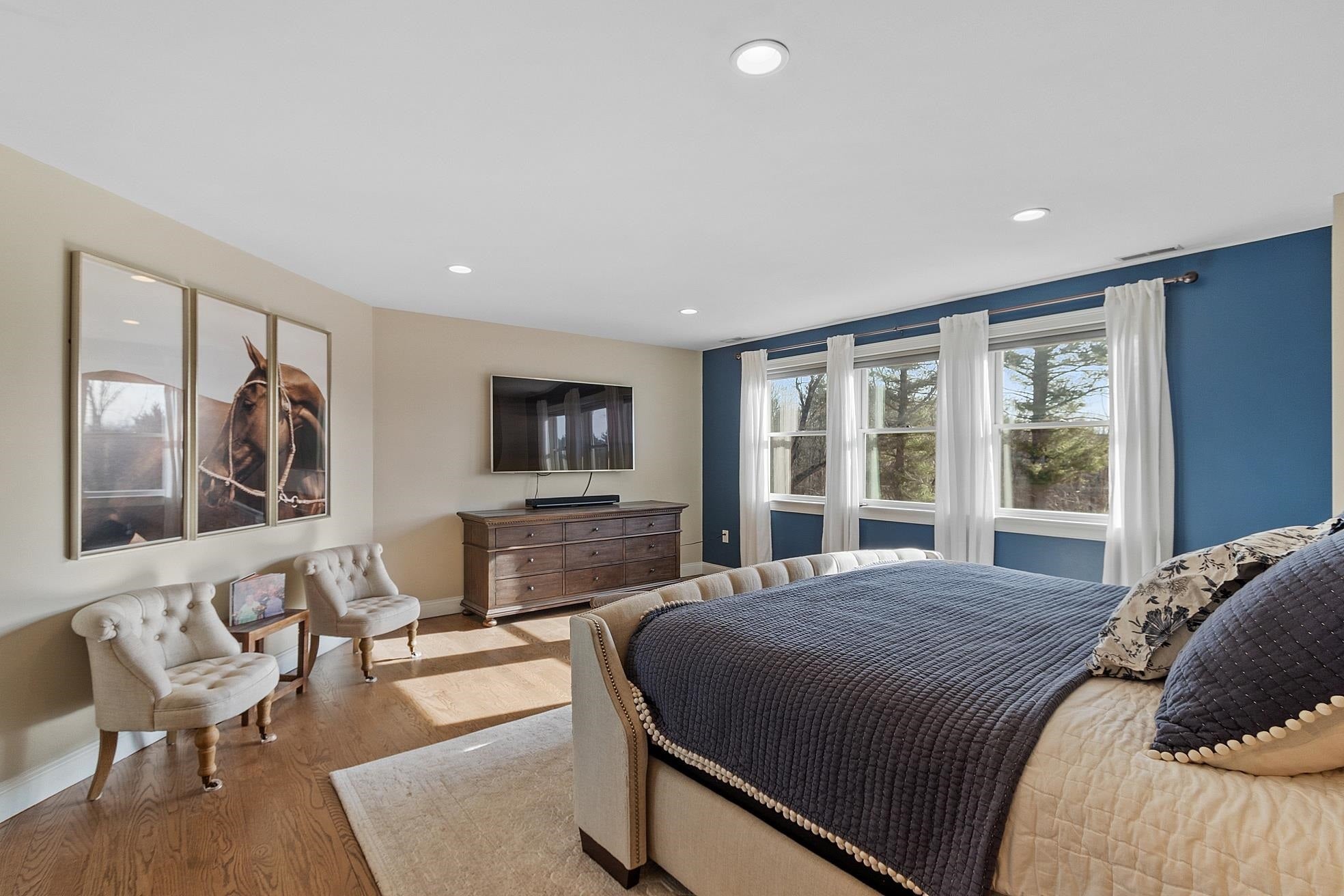 Hollis, New Hampshire, 03049, United States, 4 Bedrooms Bedrooms, ,3 BathroomsBathrooms,Residential,Active,1739736