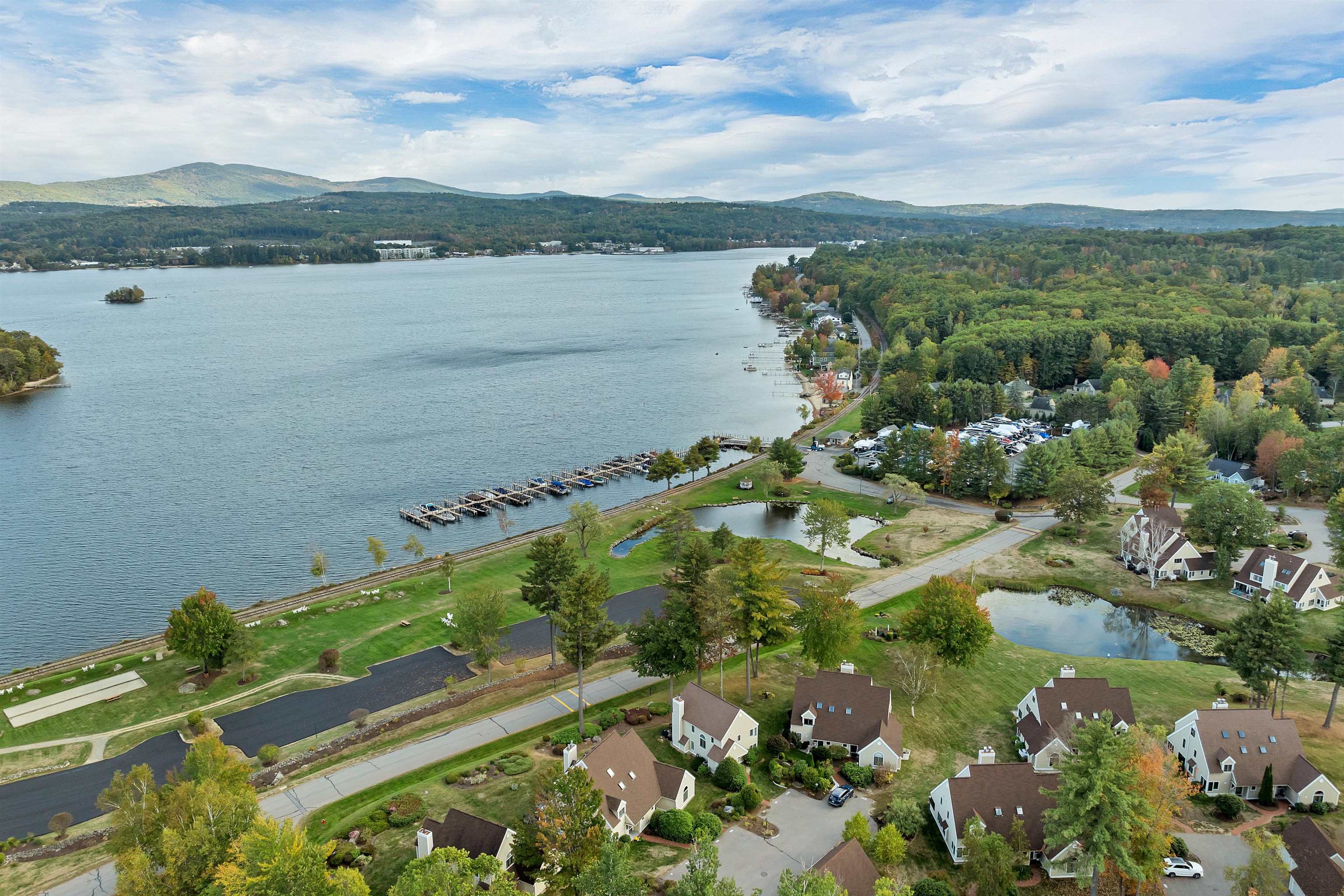 Laconia, New Hampshire, 03246, United States, 5 Bedrooms Bedrooms, ,4 BathroomsBathrooms,Residential,Active,1964500