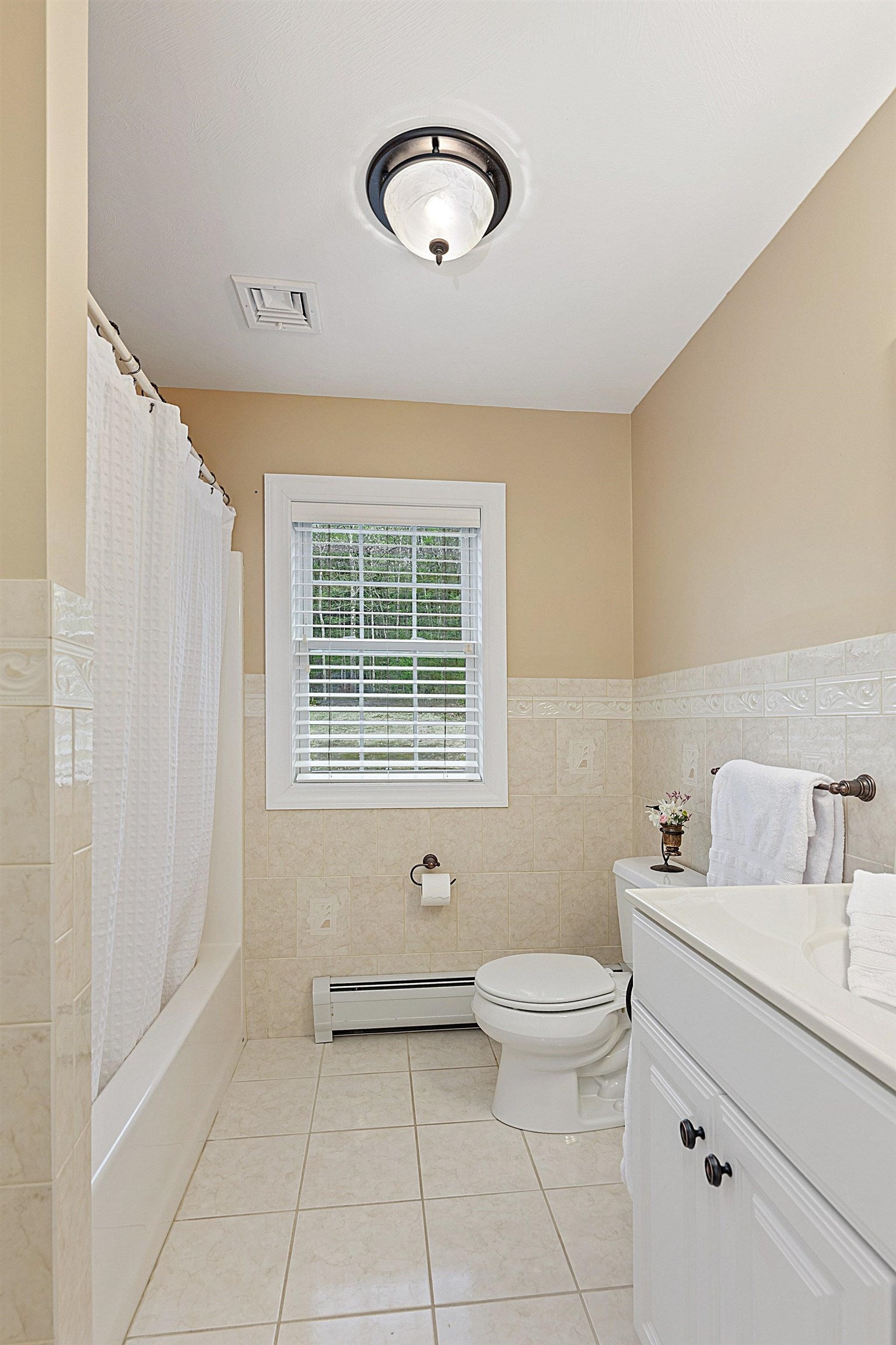 Sullivan, New Hampshire, 03445, United States, 5 Bedrooms Bedrooms, ,4 BathroomsBathrooms,Residential,Active,2052047