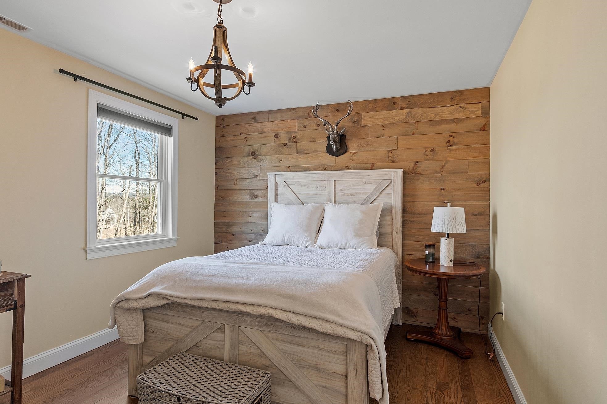 Hollis, New Hampshire, 03049, United States, 4 Bedrooms Bedrooms, ,3 BathroomsBathrooms,Residential,Active,1739736
