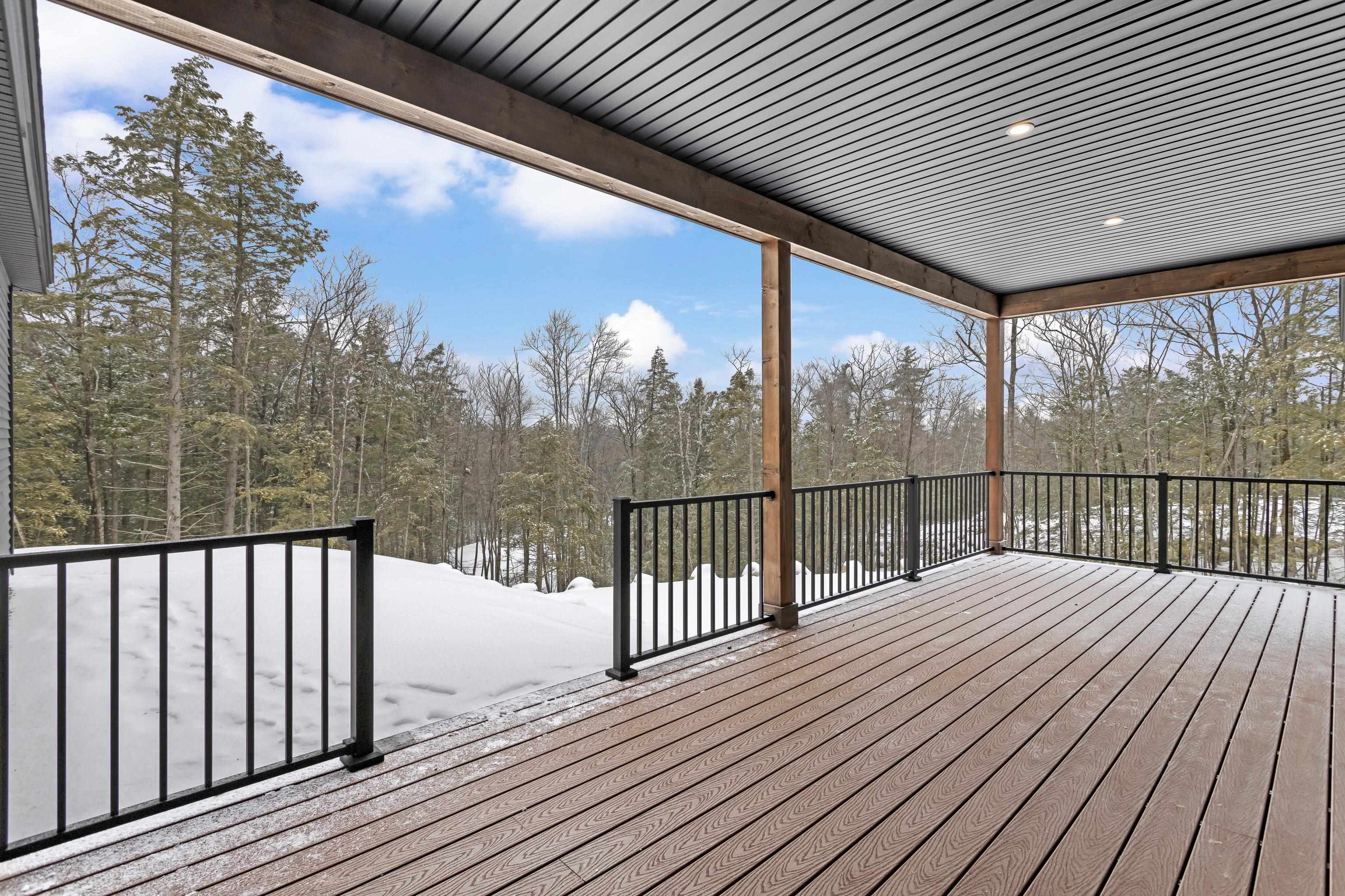 New Boston, New Hampshire, 03070, United States, 5 Bedrooms Bedrooms, ,3 BathroomsBathrooms,Residential,Active,2008344