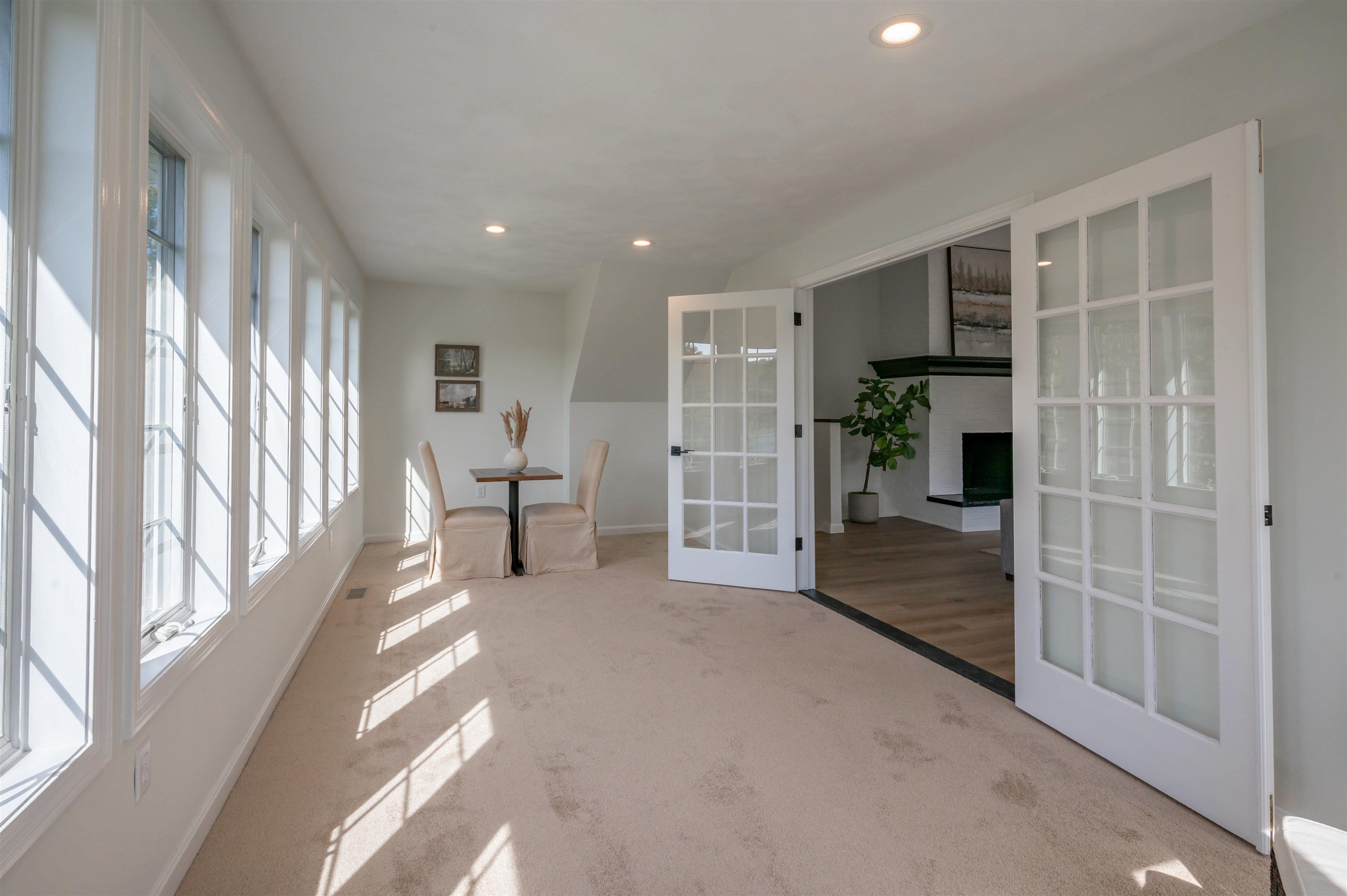 Salem, New Hampshire, 03079, United States, 4 Bedrooms Bedrooms, ,4 BathroomsBathrooms,Residential,Active,1953671