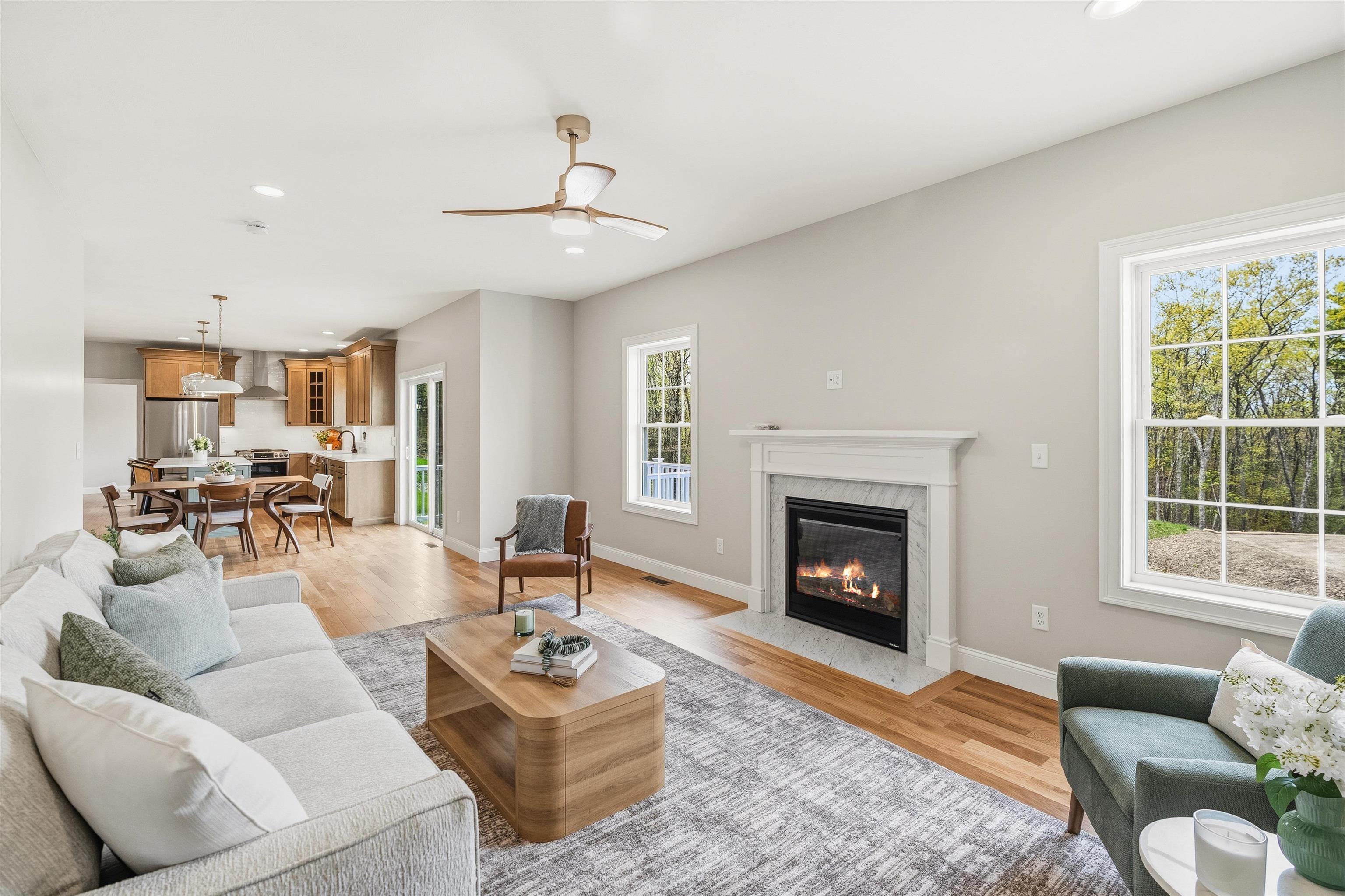 Derry, New Hampshire, 03038, United States, 4 Bedrooms Bedrooms, ,3 BathroomsBathrooms,Residential,Active,1992291
