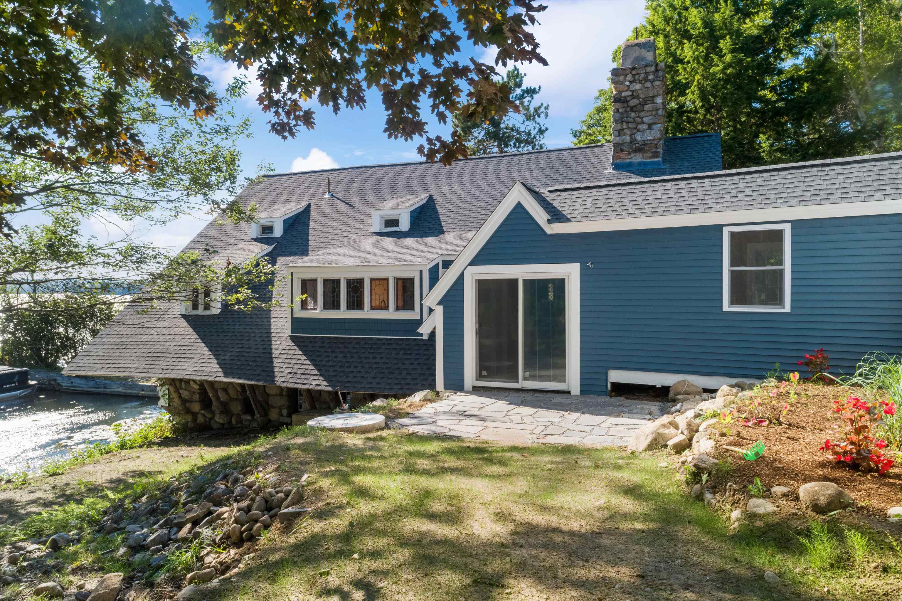 Moultonborough, New Hampshire, 03254, United States, 6 Bedrooms Bedrooms, ,3 BathroomsBathrooms,Residential,Active,1798037