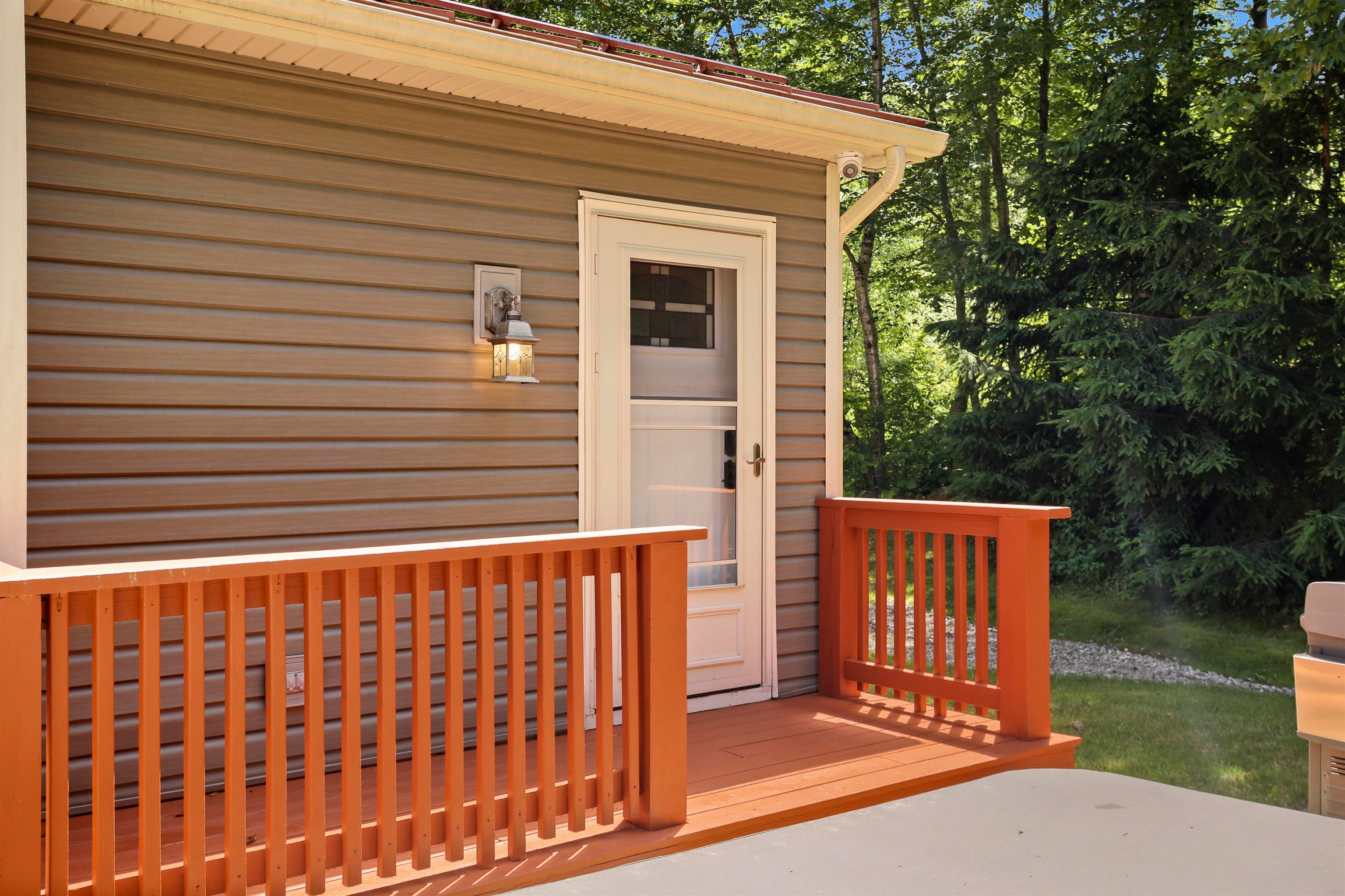 Killington, Vermont, 05751, United States, 3 Bedrooms Bedrooms, ,3 BathroomsBathrooms,Residential,Active,1884979