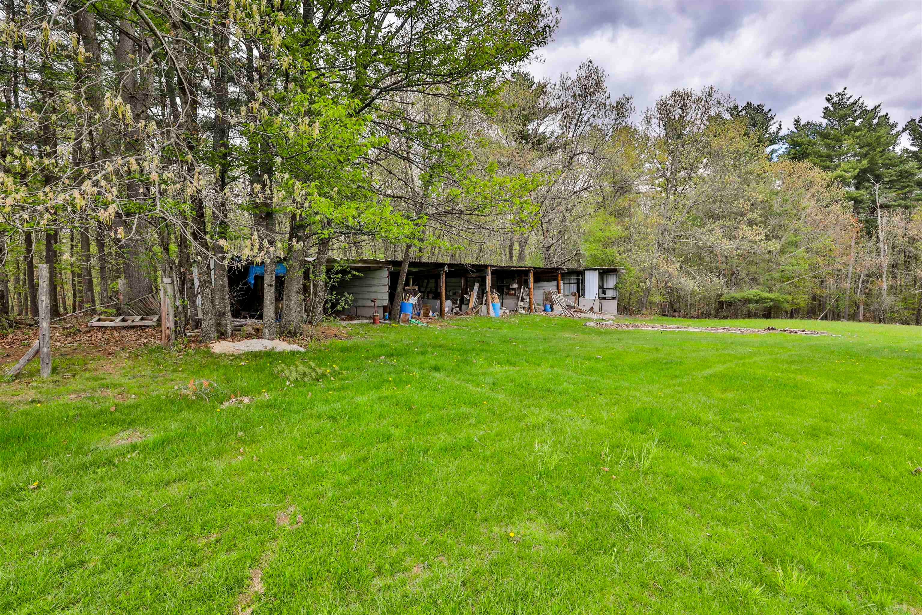 Derry, New Hampshire, 03038, United States, 3 Bedrooms Bedrooms, ,2 BathroomsBathrooms,Residential,Pending,2045748
