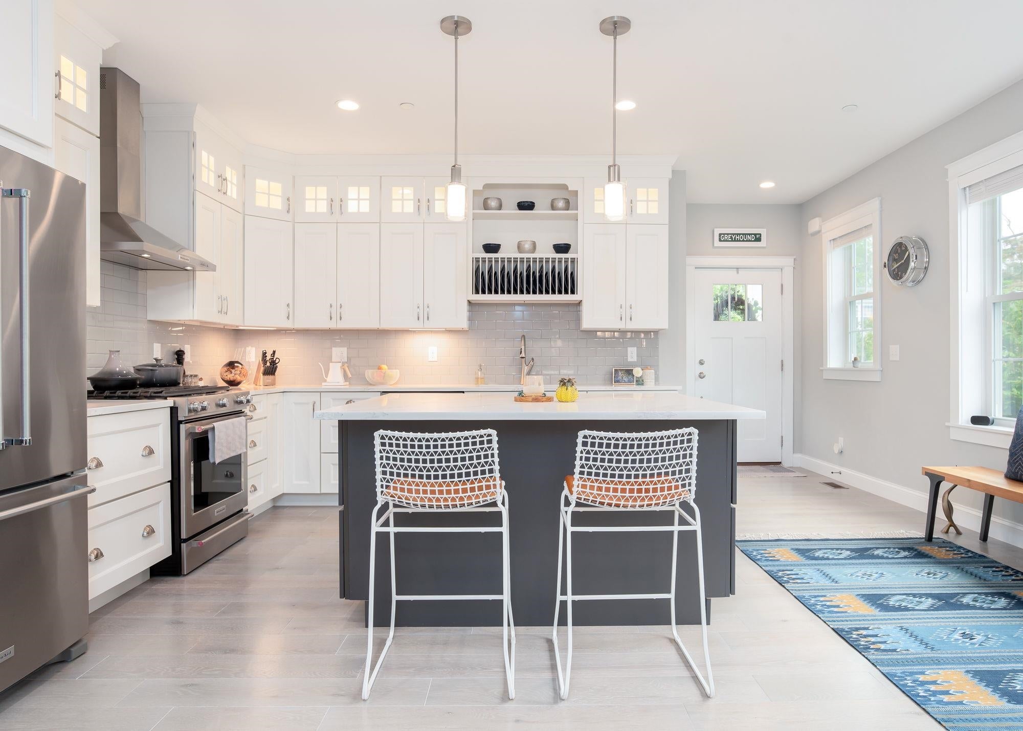 Portsmouth, New Hampshire, 03801, United States, 3 Bedrooms Bedrooms, ,3 BathroomsBathrooms,Residential,Active,1941146