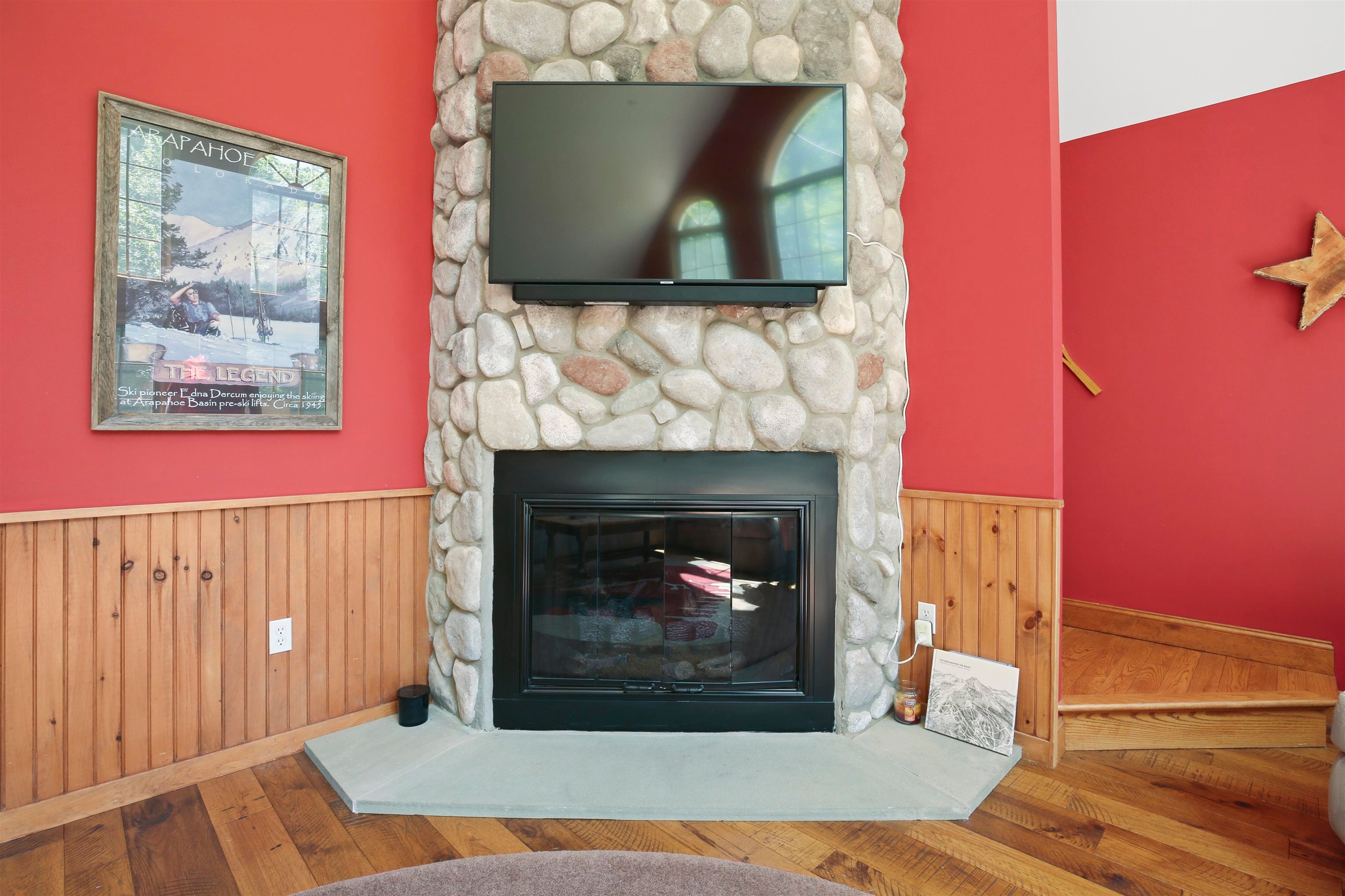 Killington, Vermont, 05751, United States, 3 Bedrooms Bedrooms, ,3 BathroomsBathrooms,Residential,Active,1884979