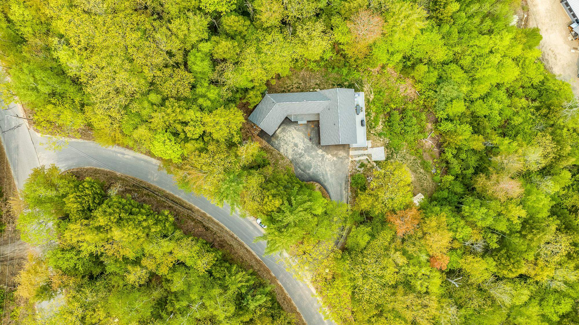 Thornton, New Hampshire, 03285, United States, 5 Bedrooms Bedrooms, ,6 BathroomsBathrooms,Residential,Active,1797970
