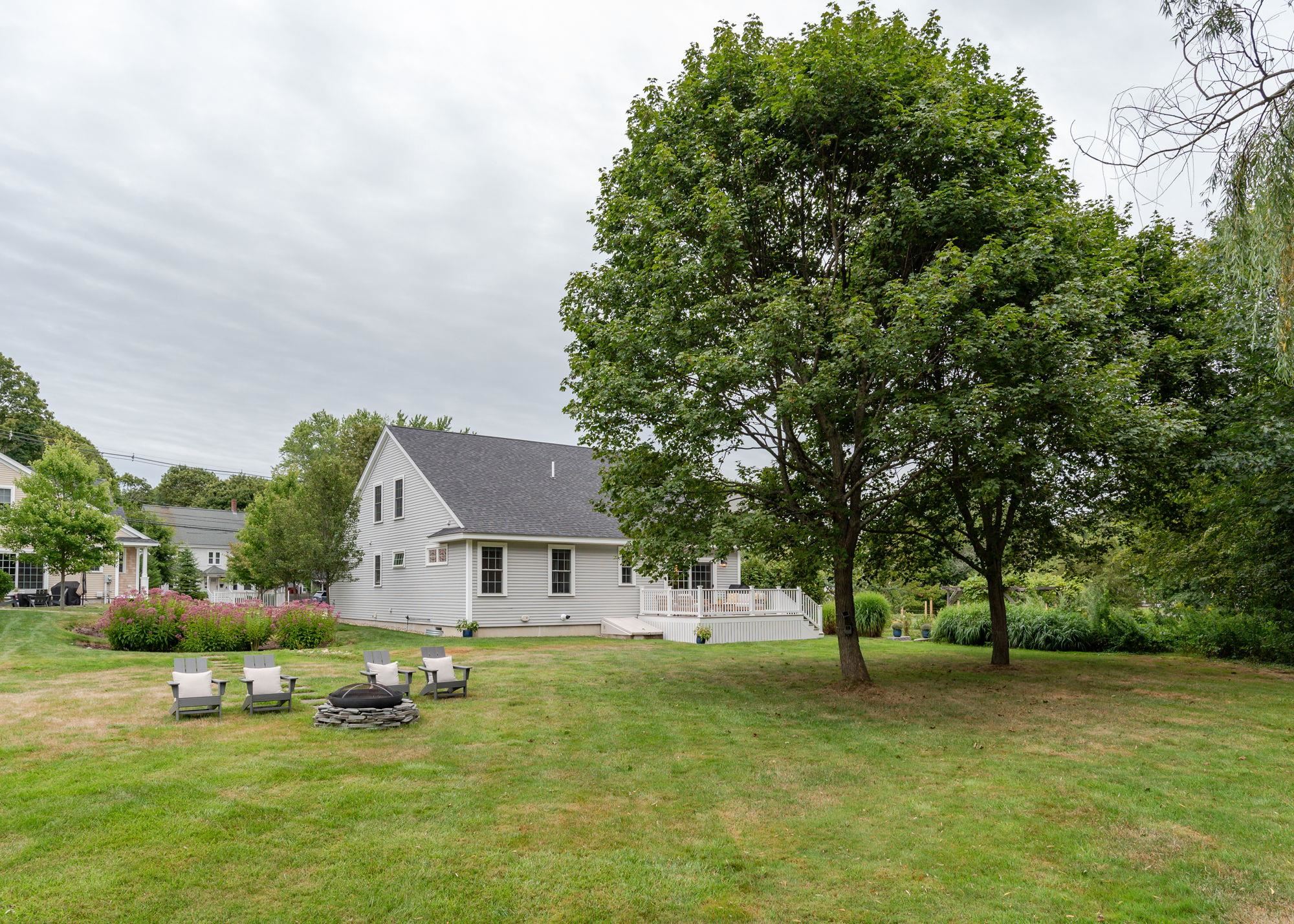 Portsmouth, New Hampshire, 03801, United States, 3 Bedrooms Bedrooms, ,3 BathroomsBathrooms,Residential,Active,1941146