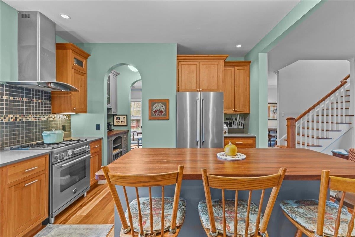 Essex, Vermont, 05452, United States, 4 Bedrooms Bedrooms, ,3 BathroomsBathrooms,Residential,Active,1973542