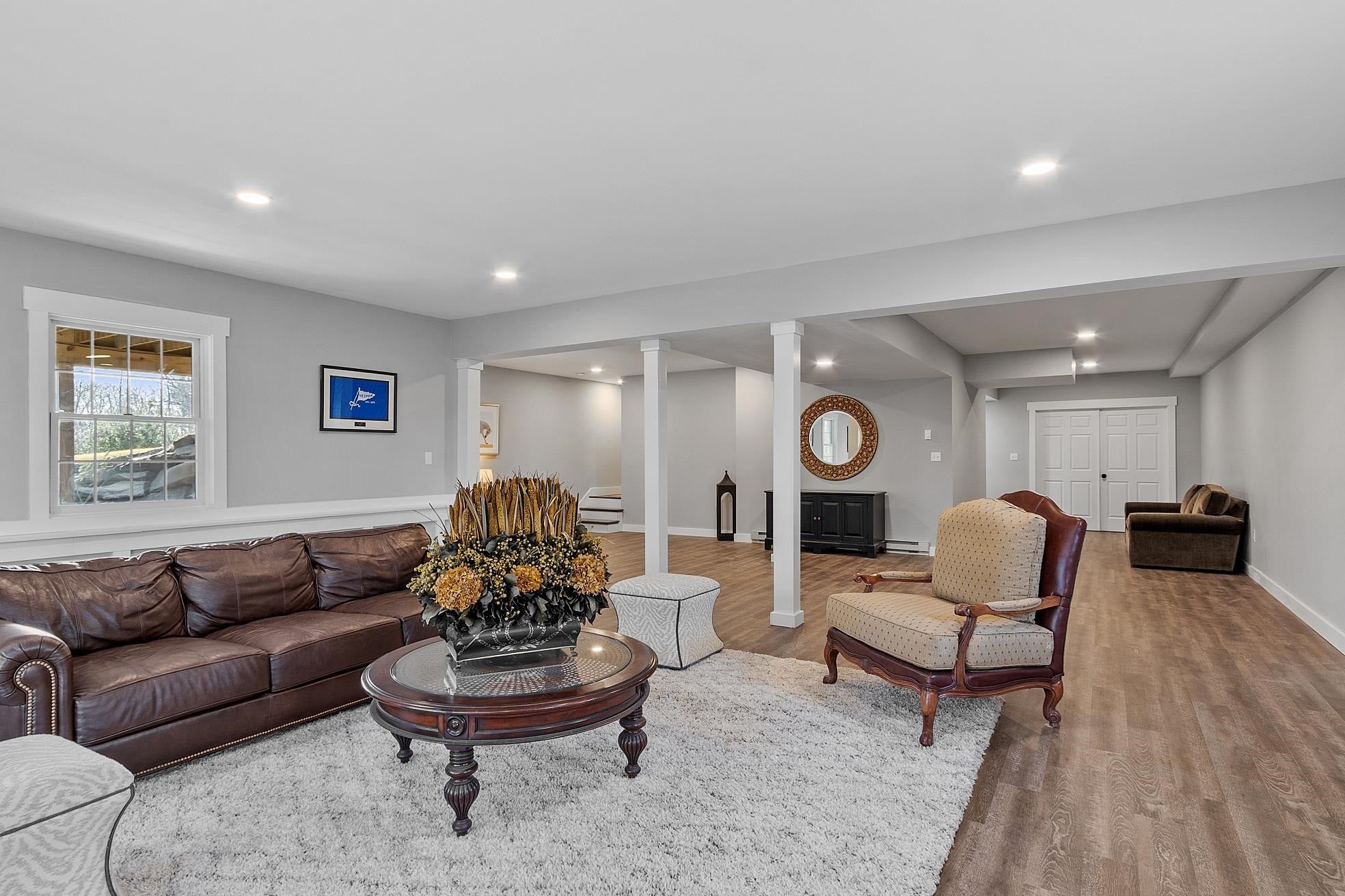 Hollis, New Hampshire, 03049, United States, 4 Bedrooms Bedrooms, ,3 BathroomsBathrooms,Residential,Active,1739736