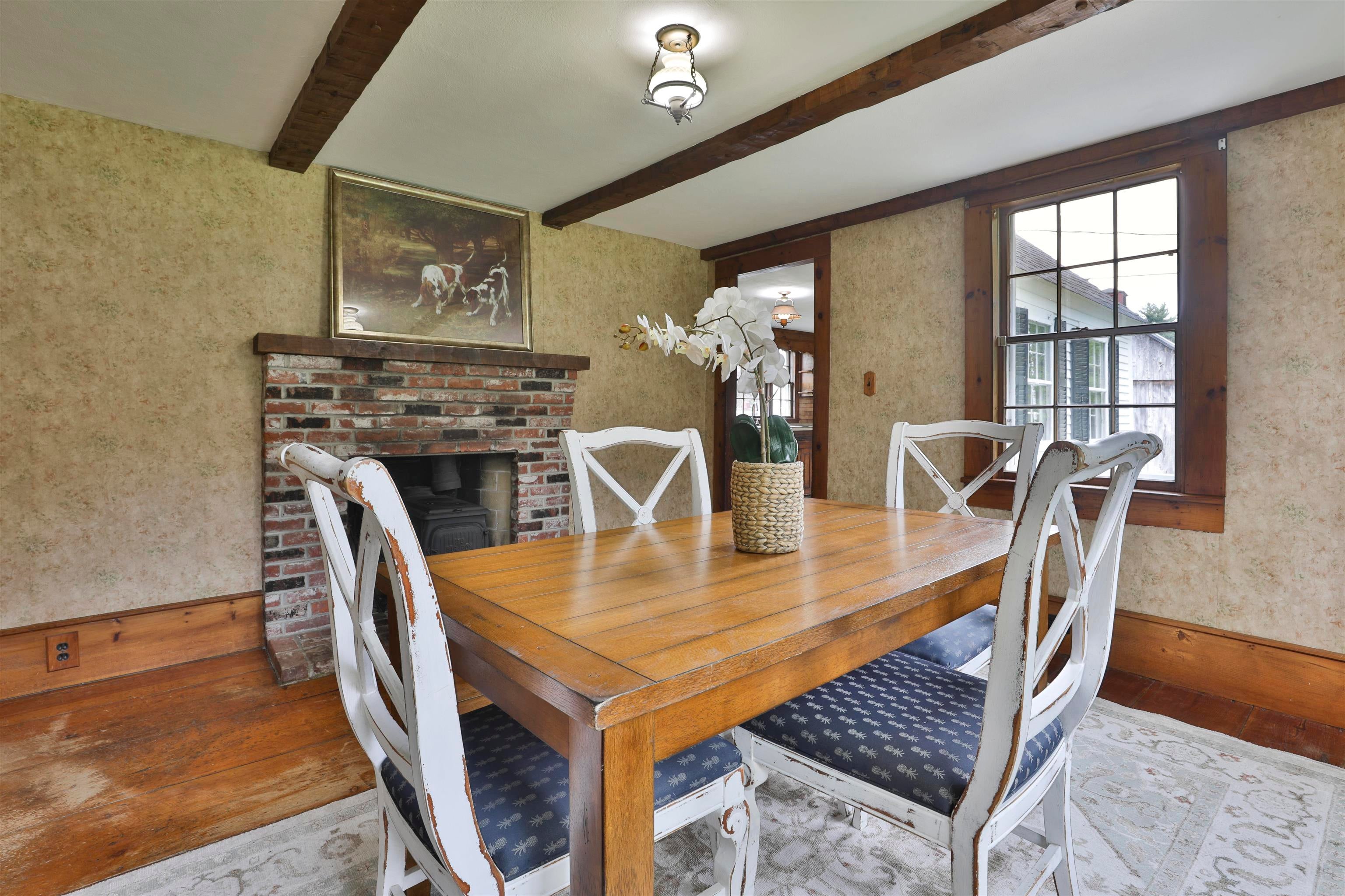 Derry, New Hampshire, 03038, United States, 3 Bedrooms Bedrooms, ,2 BathroomsBathrooms,Residential,Pending,2045748
