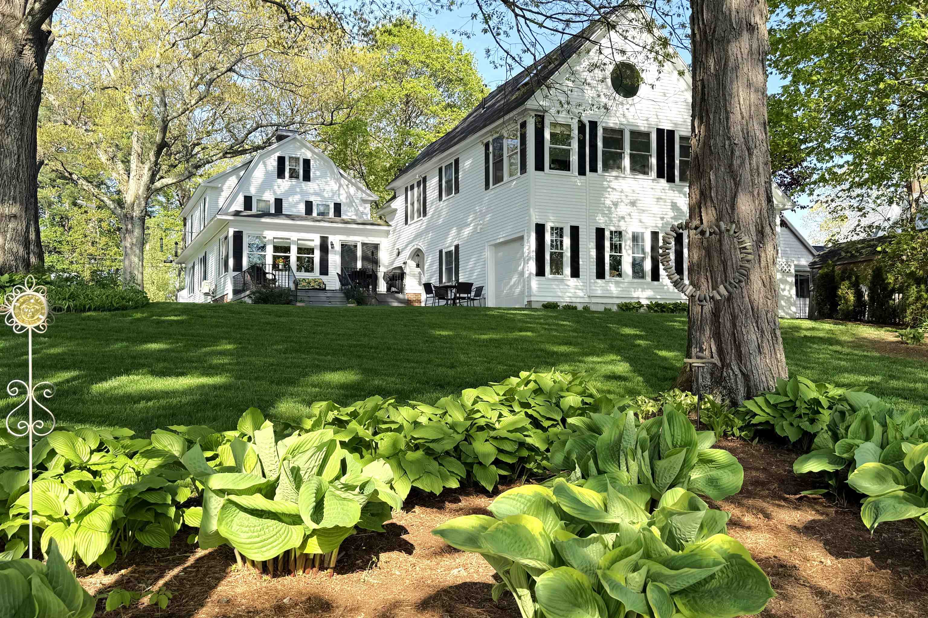 Laconia, New Hampshire, 03246, United States, 4 Bedrooms Bedrooms, ,4 BathroomsBathrooms,Residential,Active,1704917