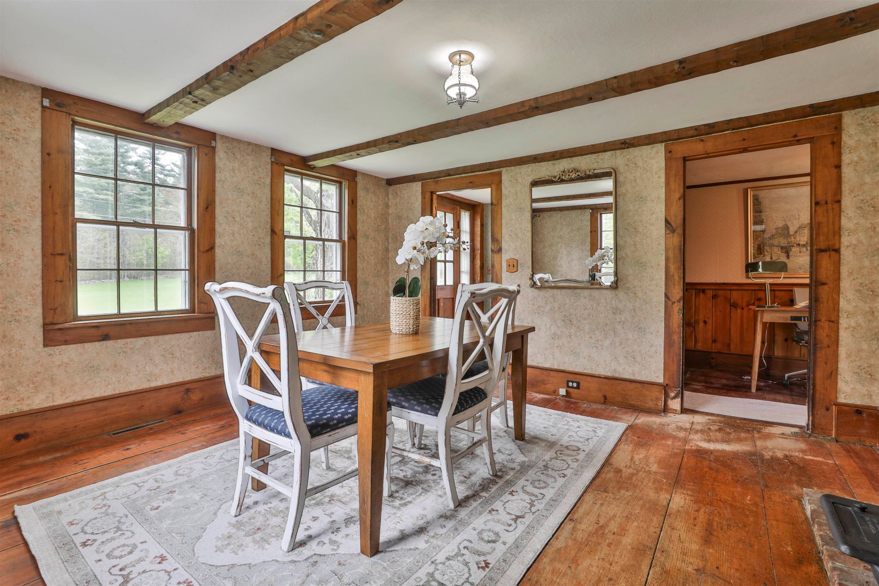 Derry, New Hampshire, 03038, United States, 3 Bedrooms Bedrooms, ,2 BathroomsBathrooms,Residential,Pending,2045748